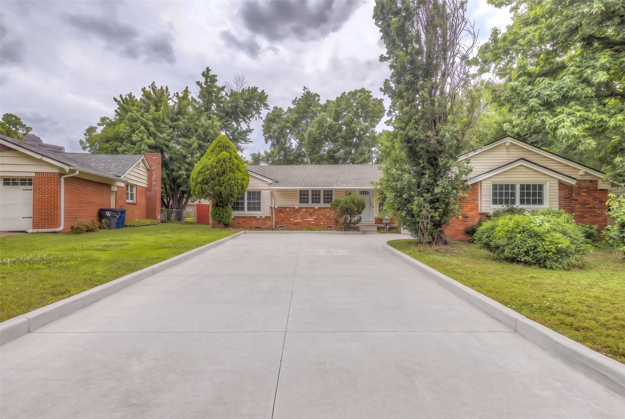 4416 E 58th Place Tulsa OK 74135