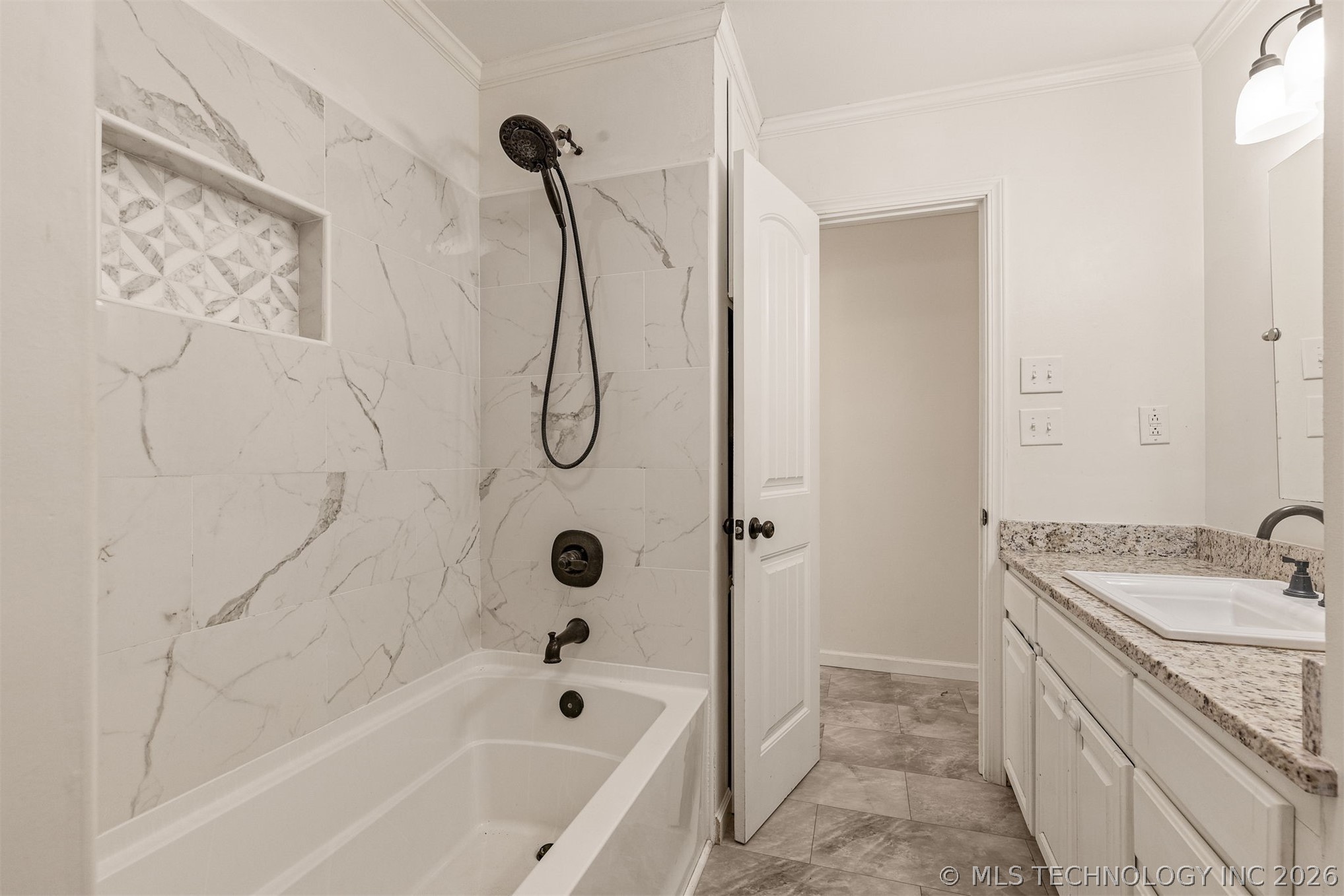 4416 E 58th Place Tulsa OK 74135