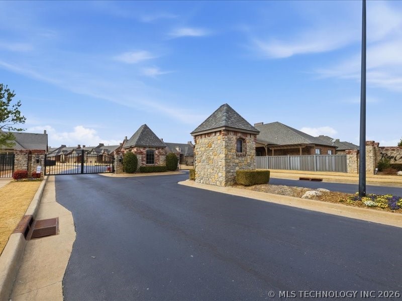8235 S 112th Eastavenue Tulsa OK 74133