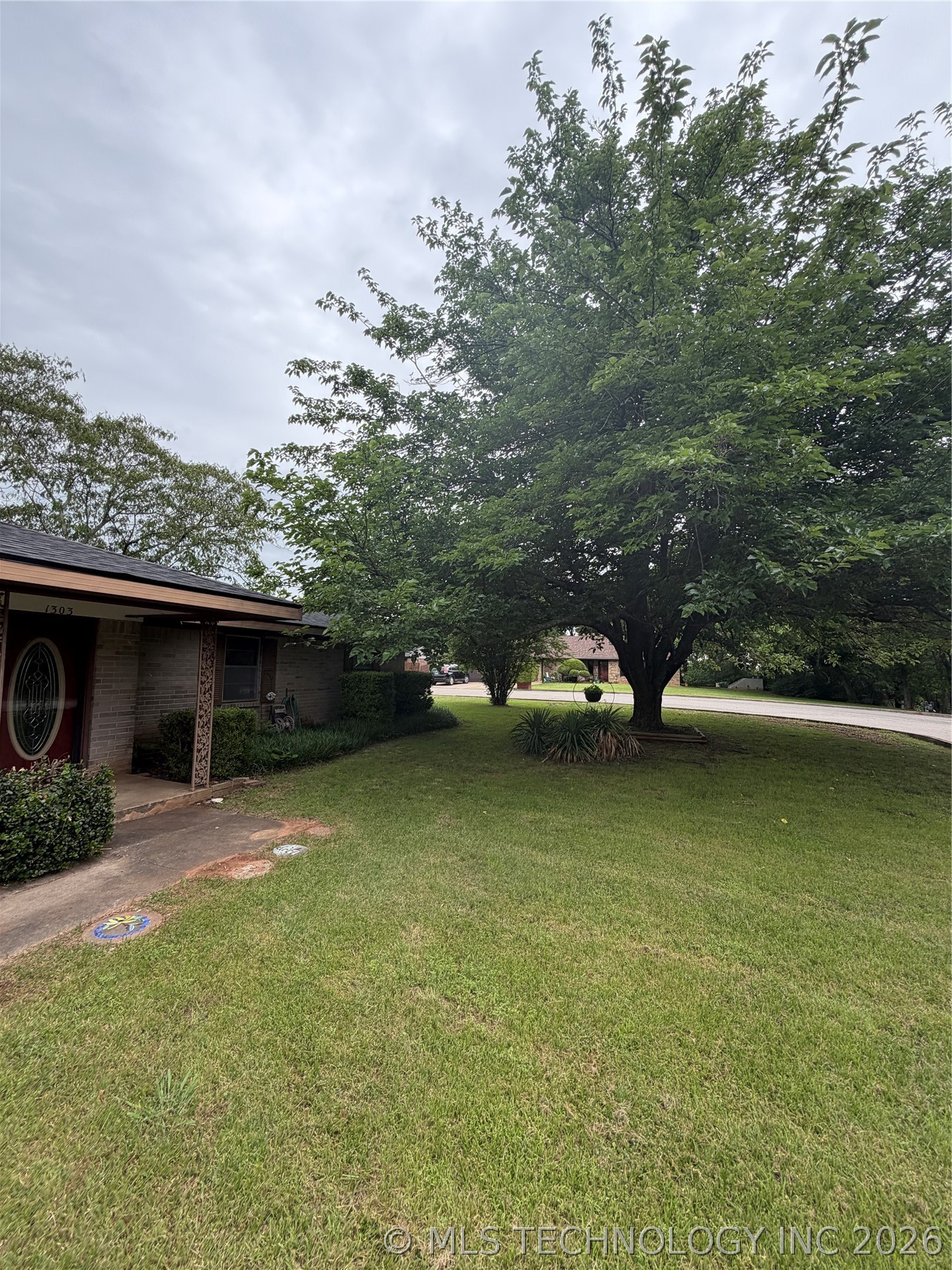 1303 Twin Lakes Madill OK 73446
