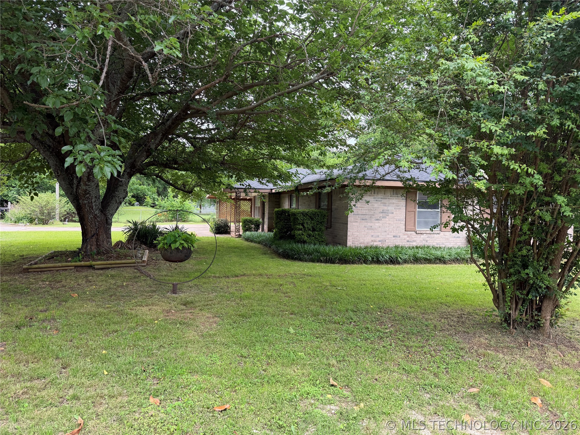 1303 Twin Lakes Madill OK 73446