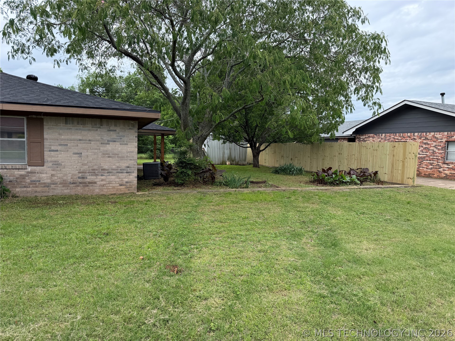 1303 Twin Lakes Madill OK 73446