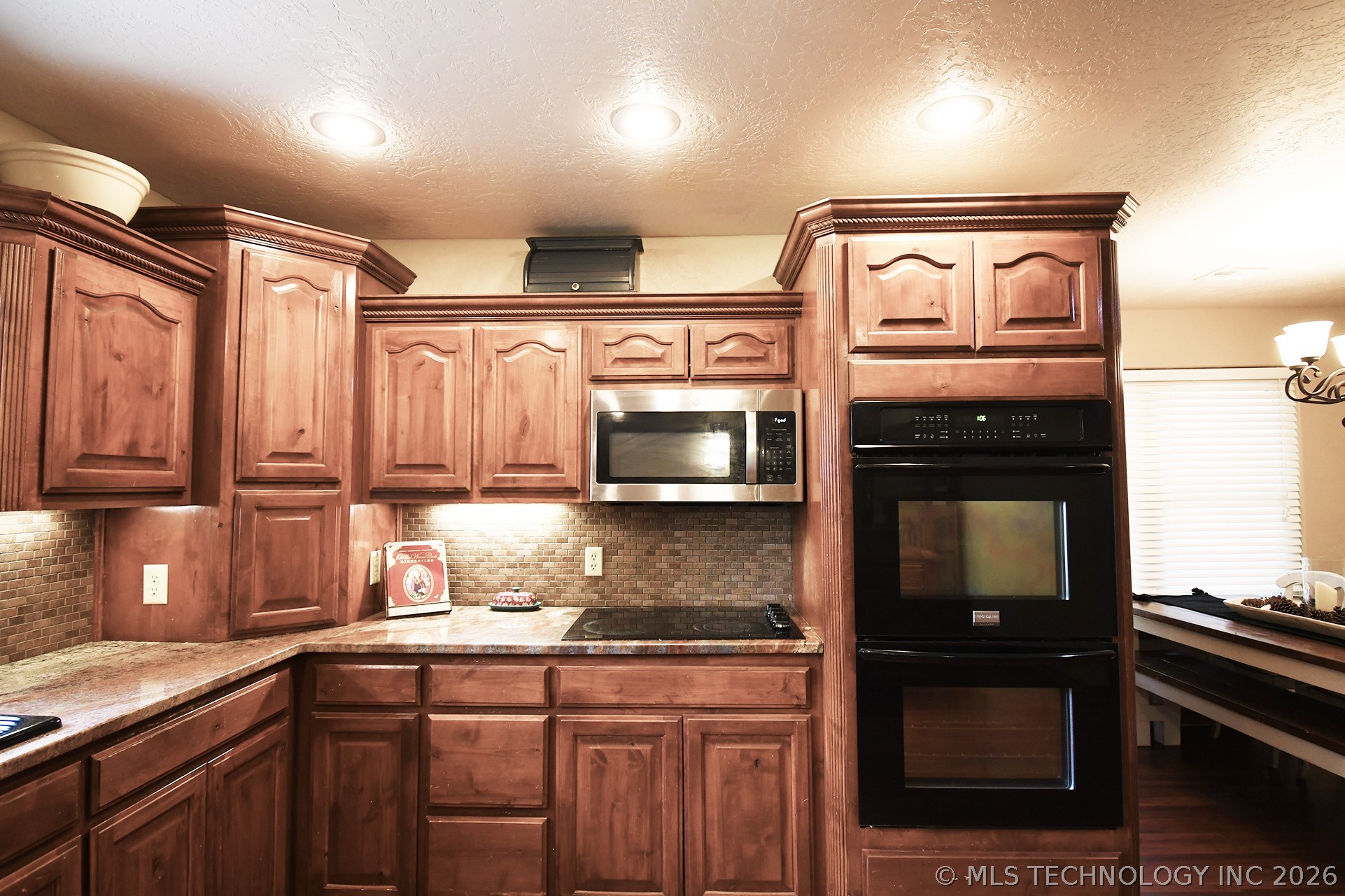 1508 N 3rd Avenue Warner OK 74469