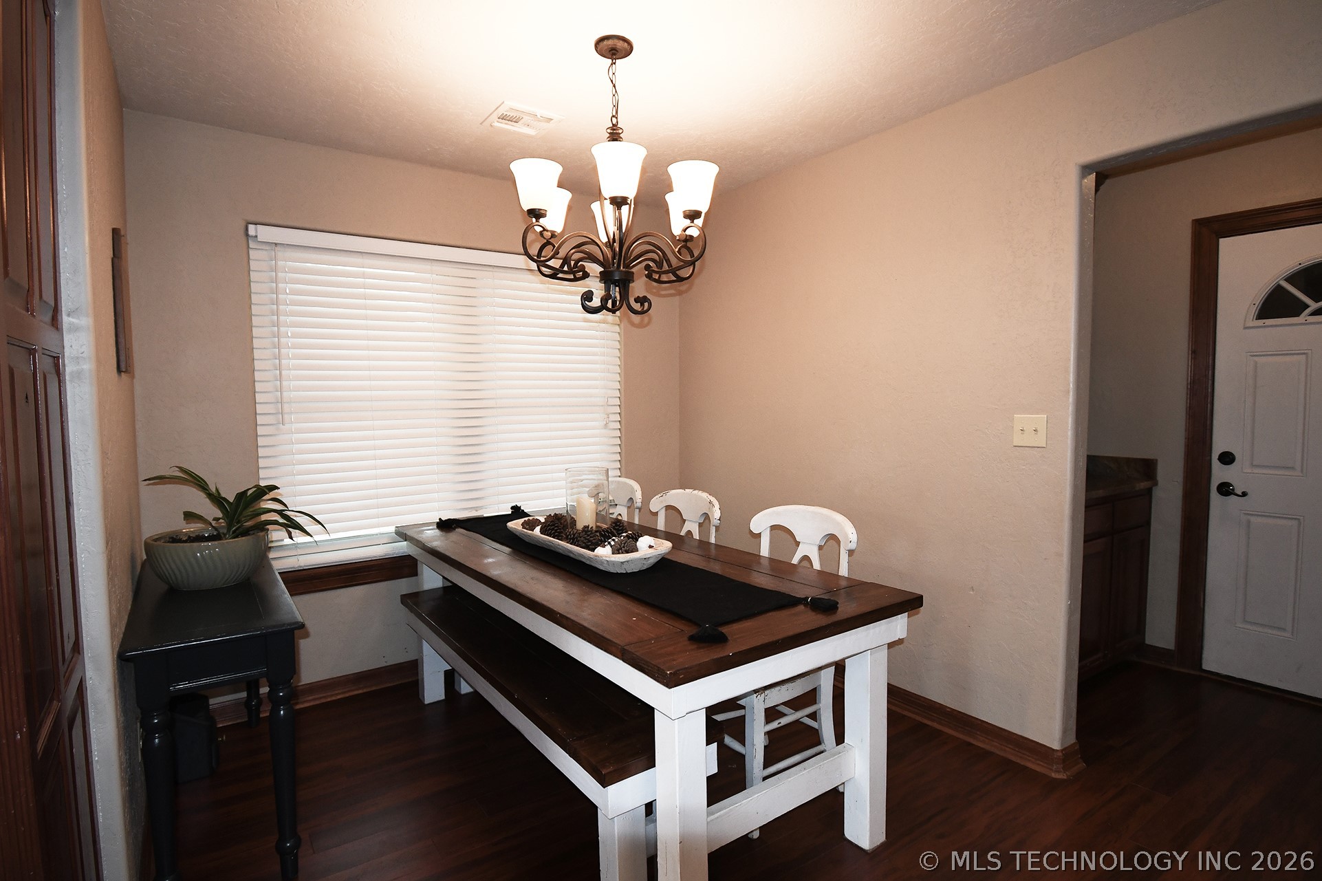 1508 N 3rd Avenue Warner OK 74469