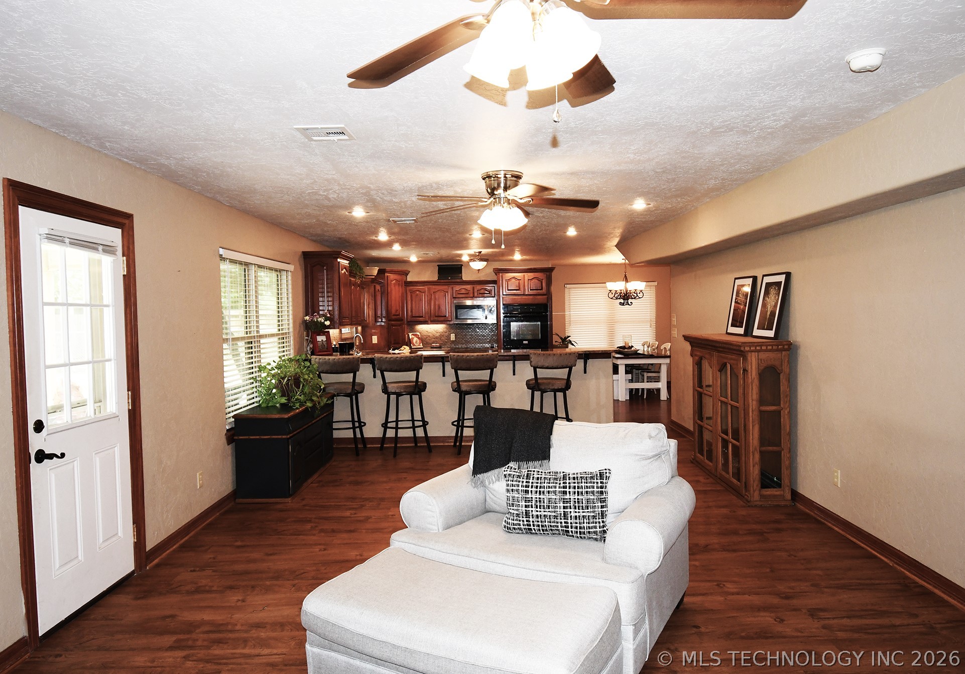 1508 N 3rd Avenue Warner OK 74469