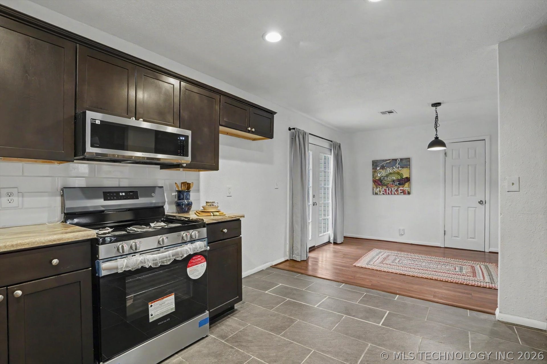 2525 N Xanthus Avenue Tulsa OK 74110