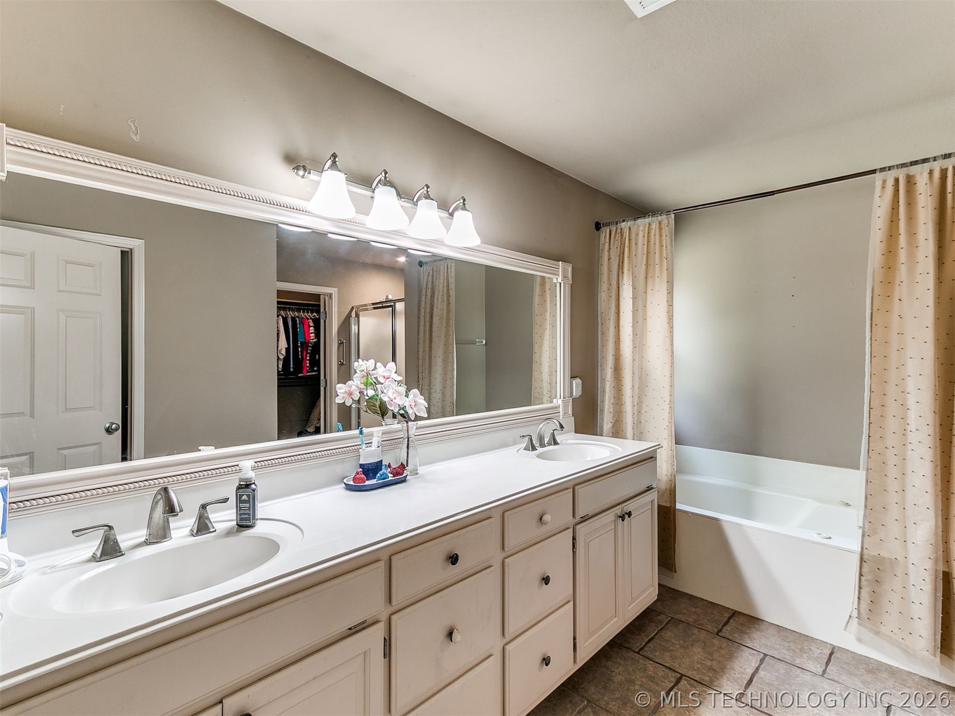 1001 W 120th Court S Jenks OK 74037