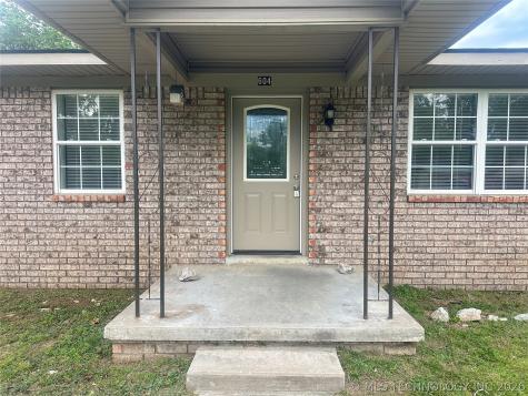 604 S 1st Street Henryetta OK 74437