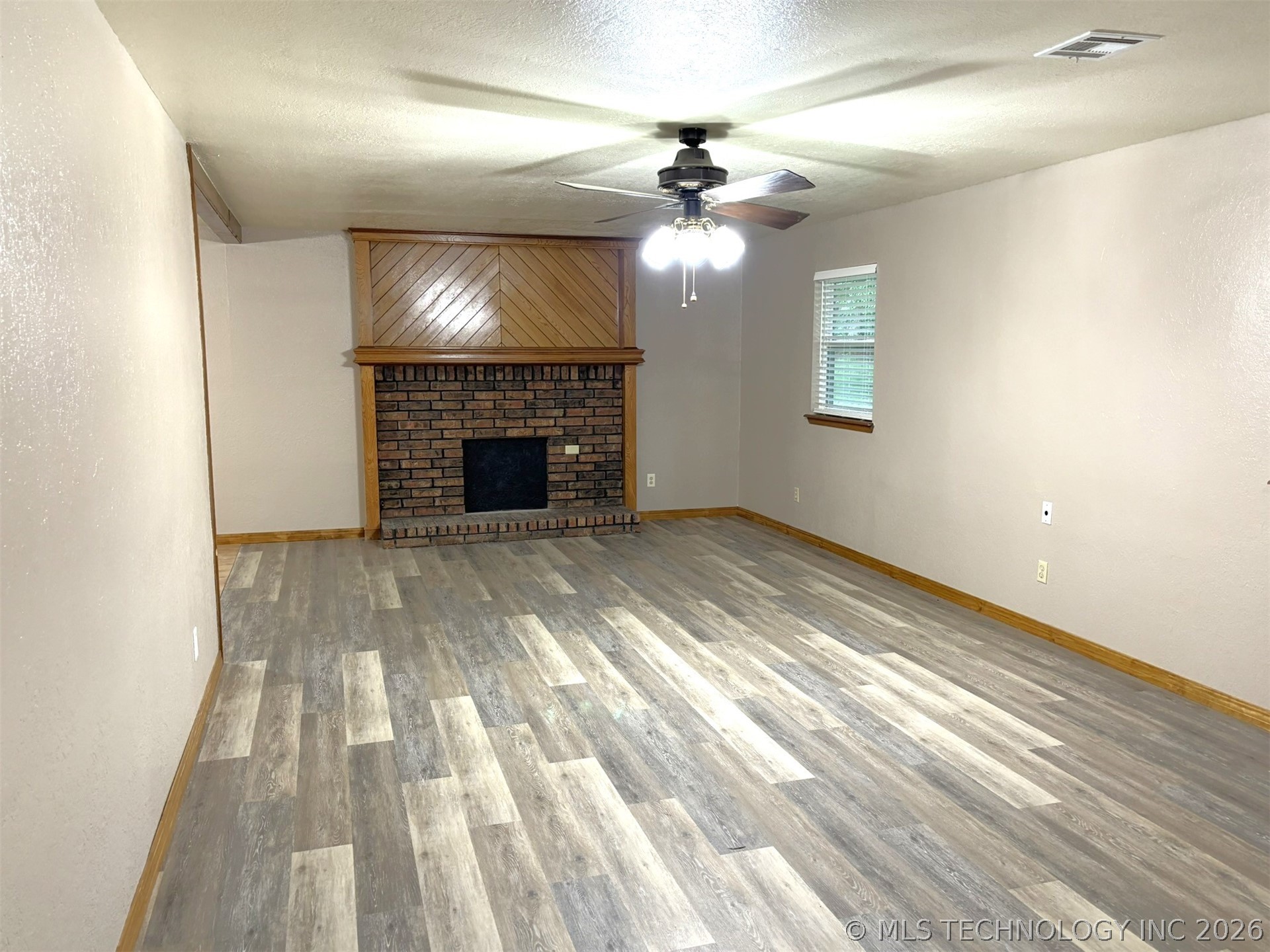 415641 E 1094 Eufaula OK 74426