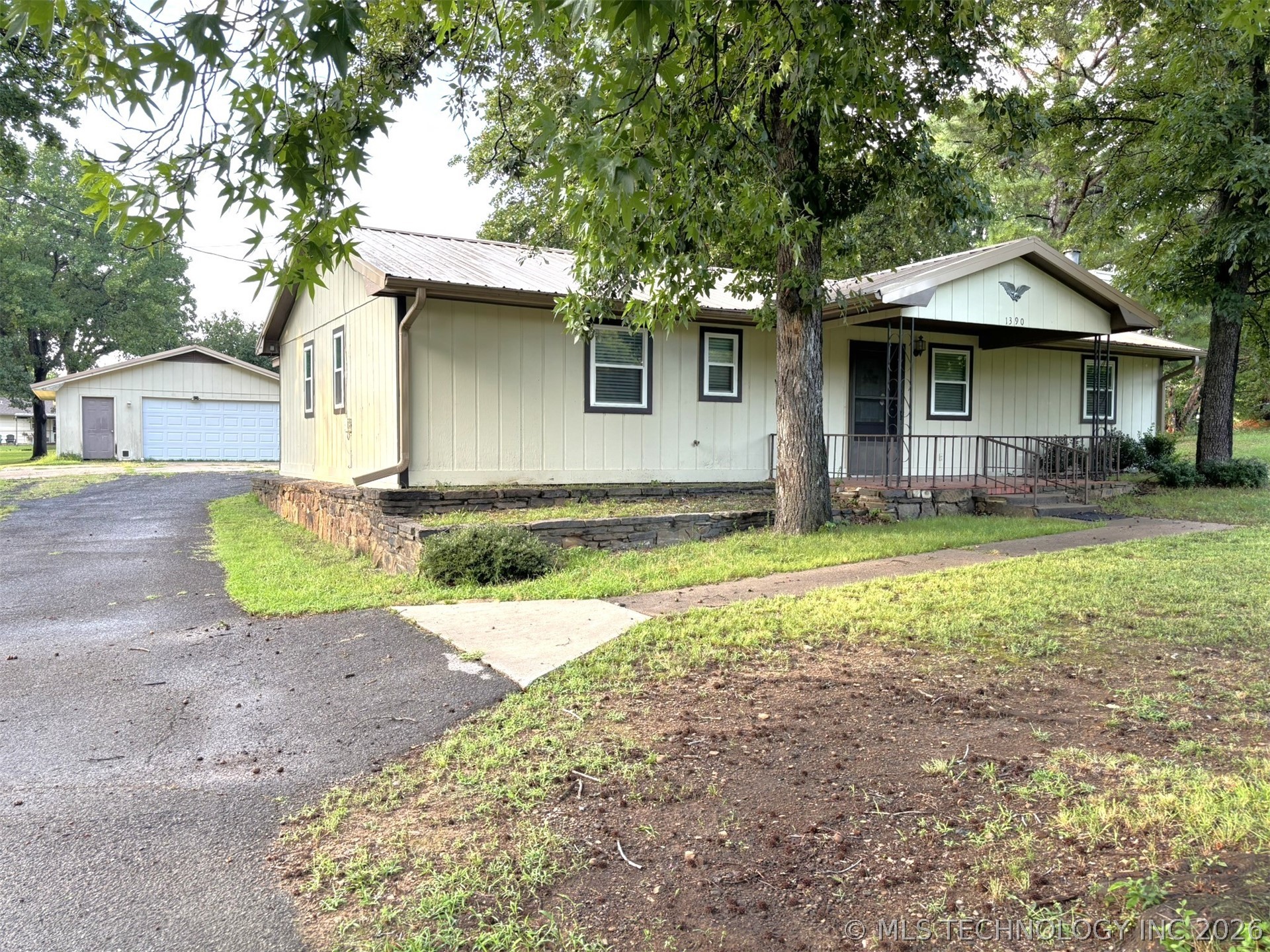 415641 E 1094 Eufaula OK 74426