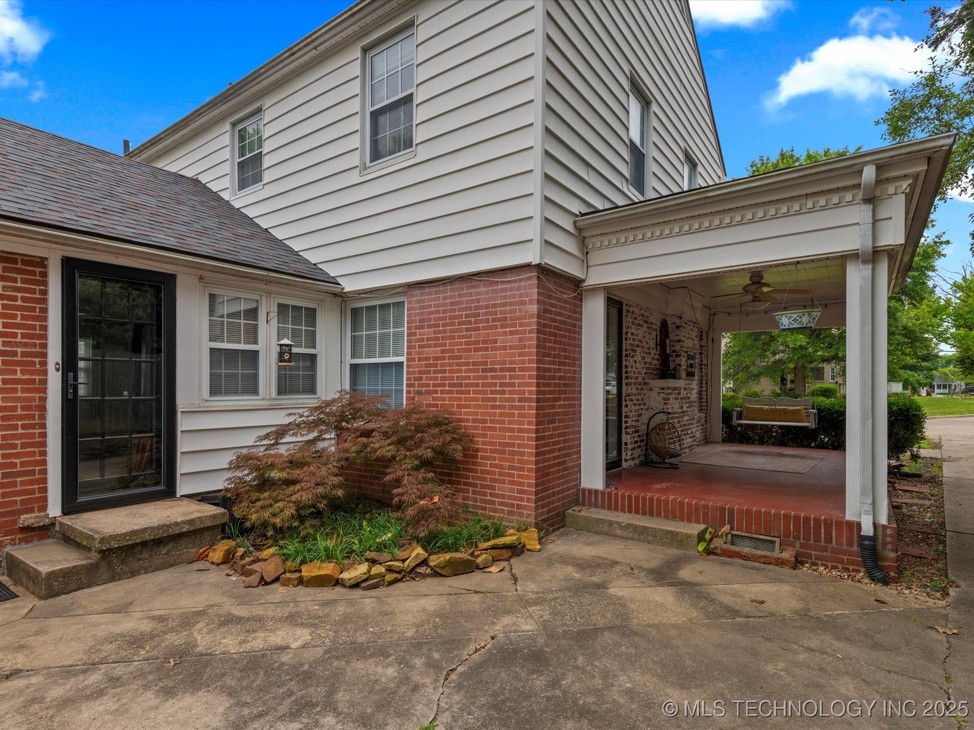 1629 Dewey Avenue Bartlesville OK 74003