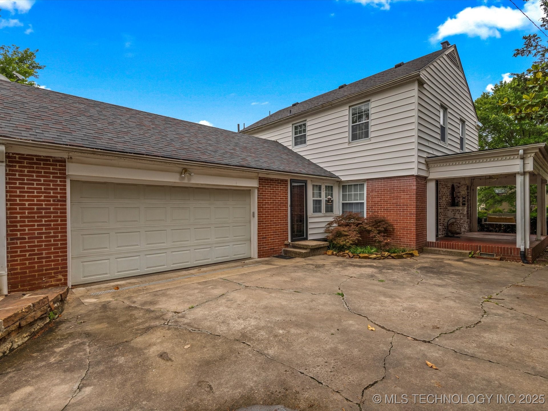 1629 Dewey Avenue Bartlesville OK 74003