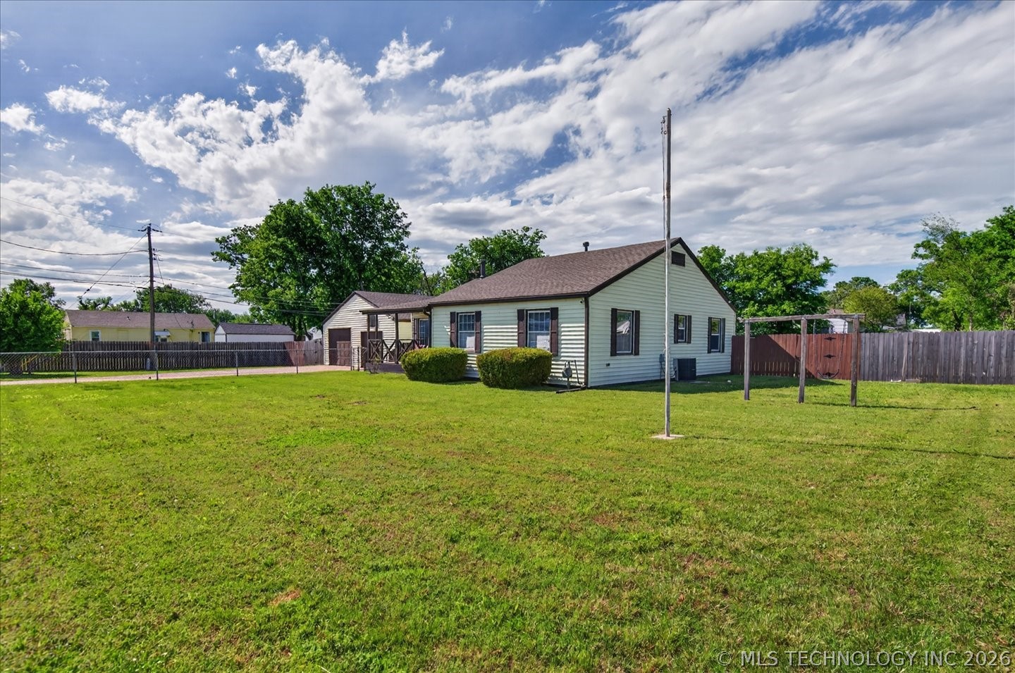4318 Michigan Street Bartlesville OK 74006