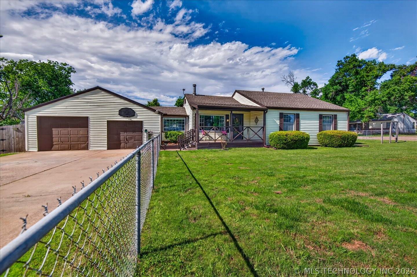 4318 Michigan Street Bartlesville OK 74006