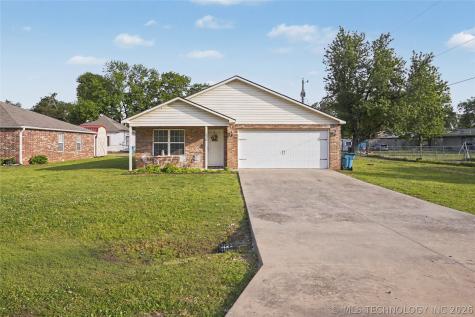 205 1ST Street SE Inola OK 74036