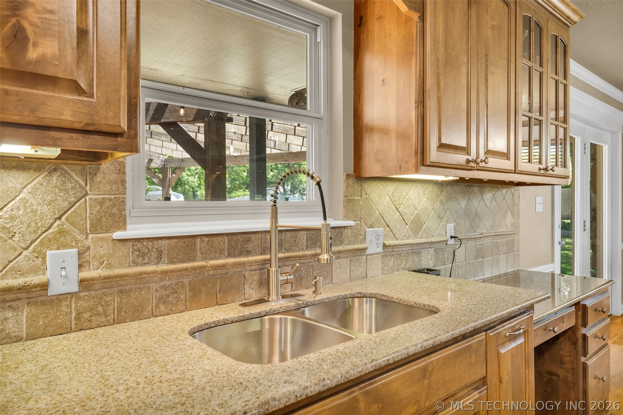 8503 E 136th Street Collinsville OK 74021