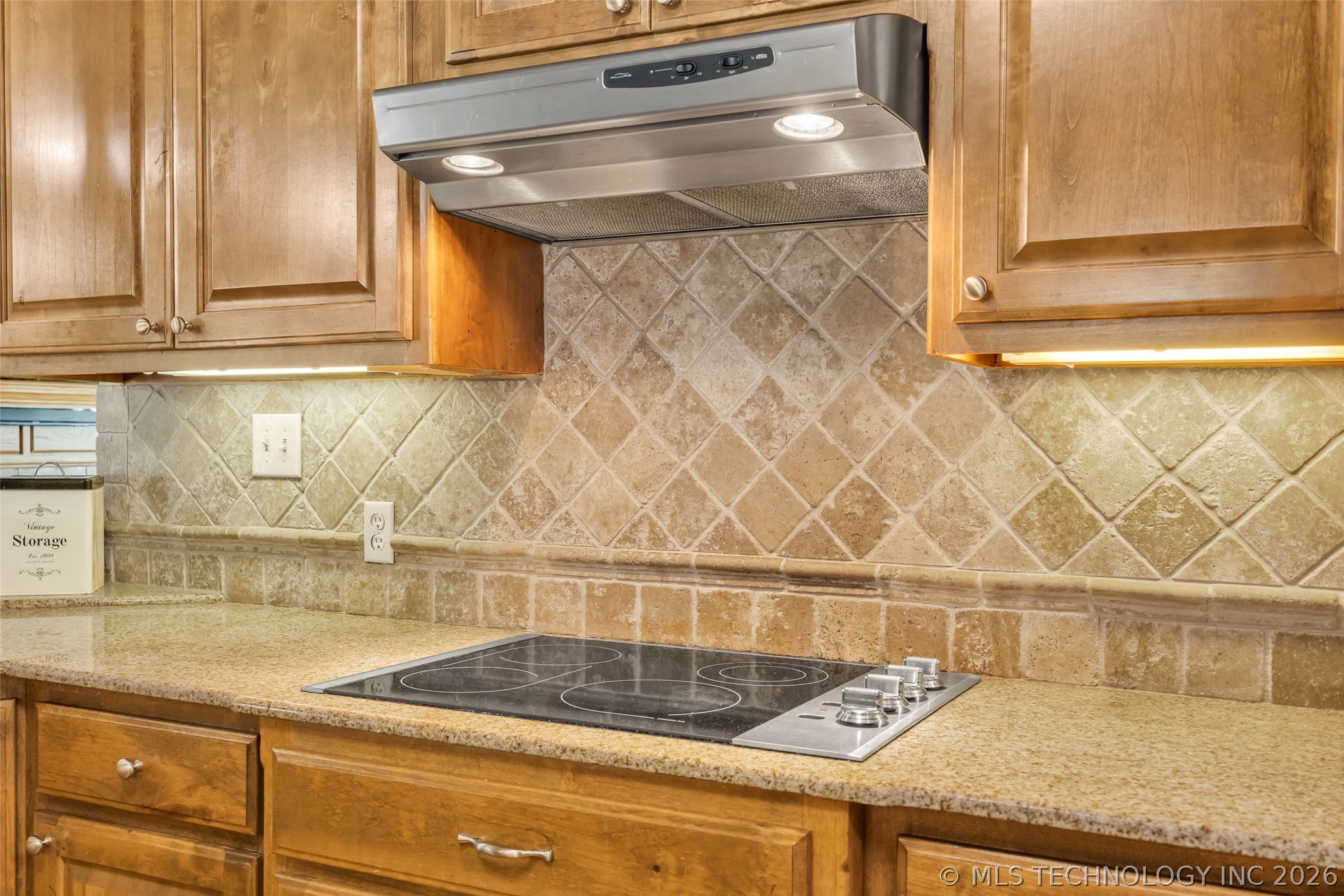 8503 E 136th Street Collinsville OK 74021