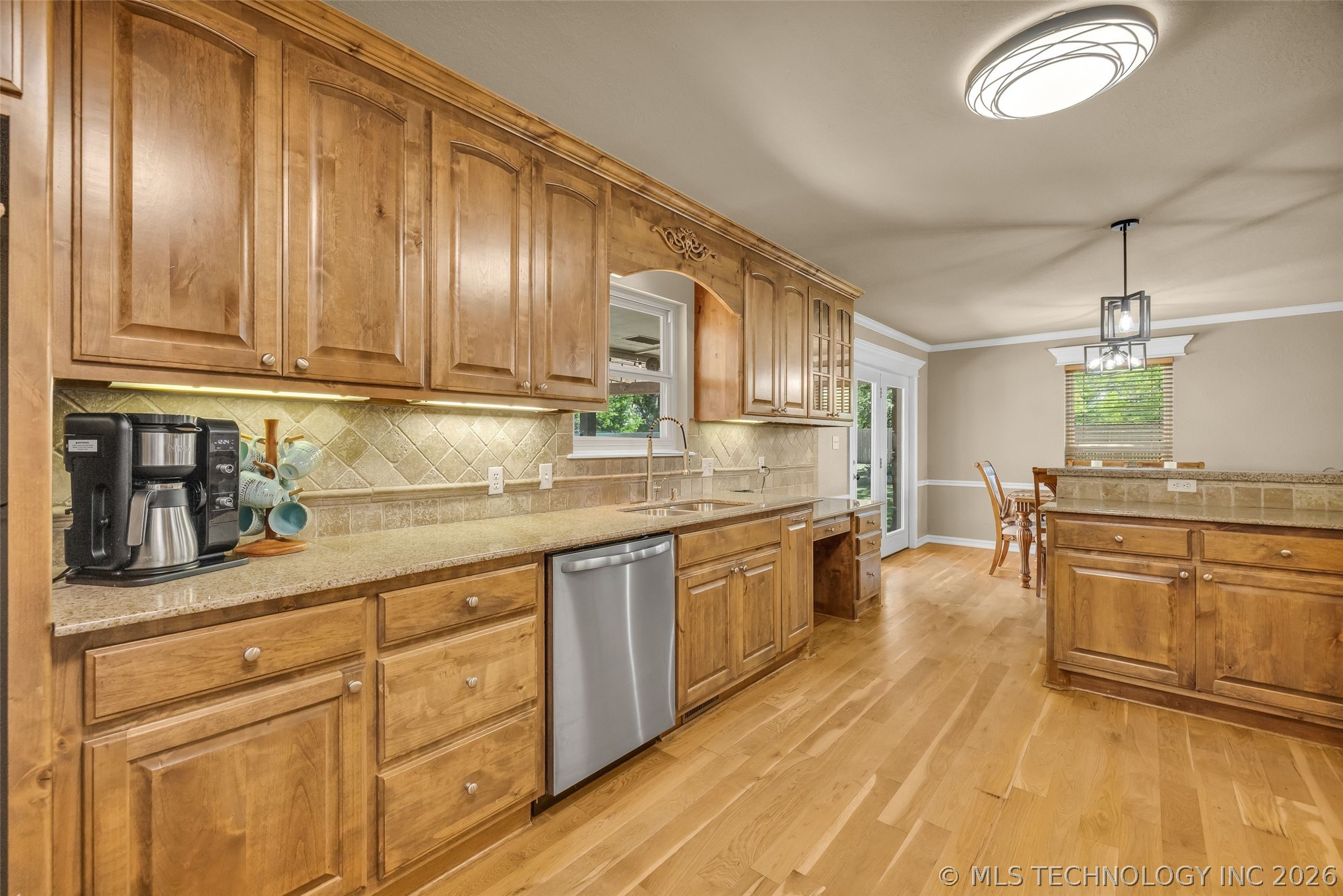 8503 E 136th Street Collinsville OK 74021