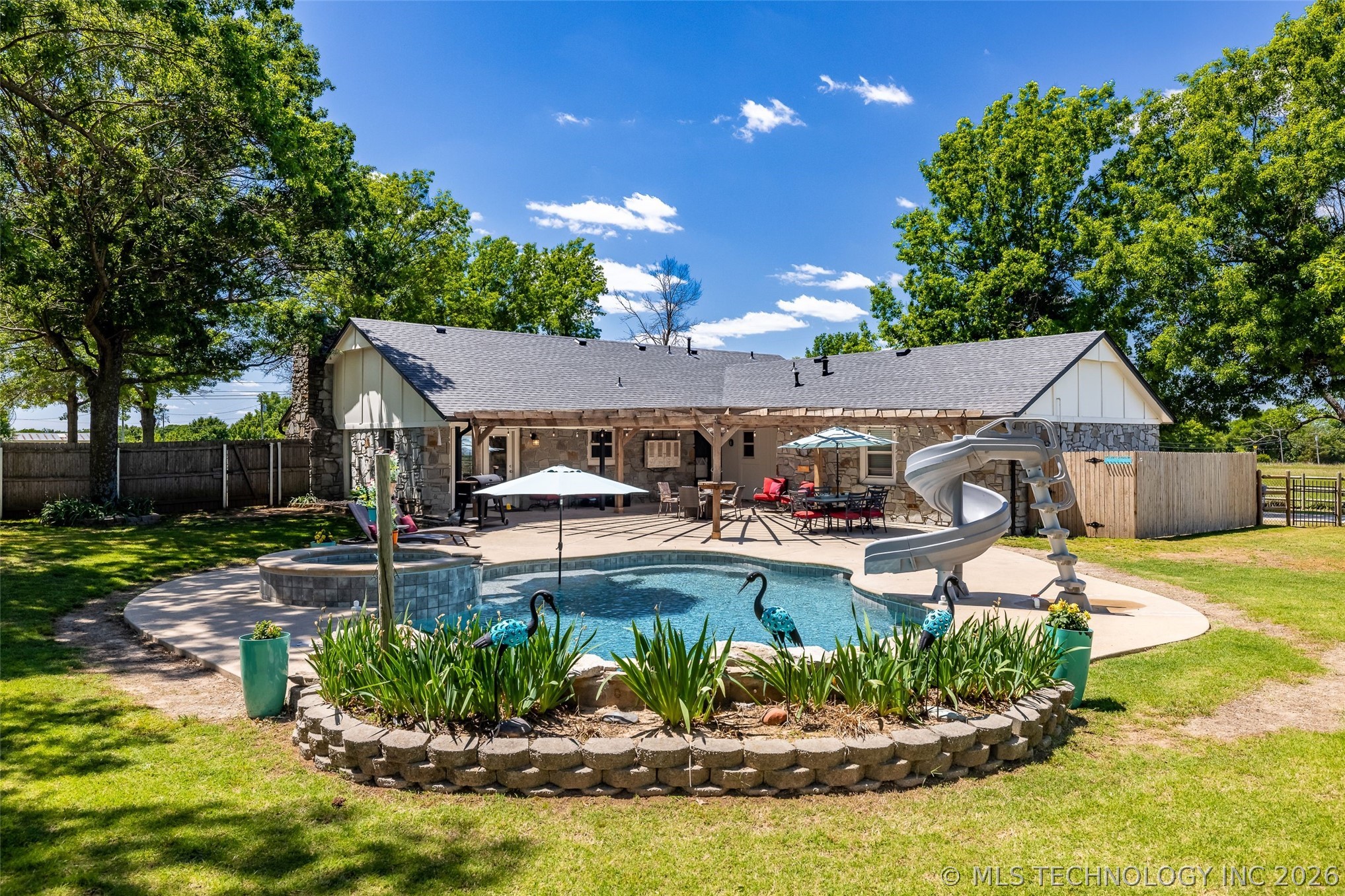 8503 E 136th Street Collinsville OK 74021