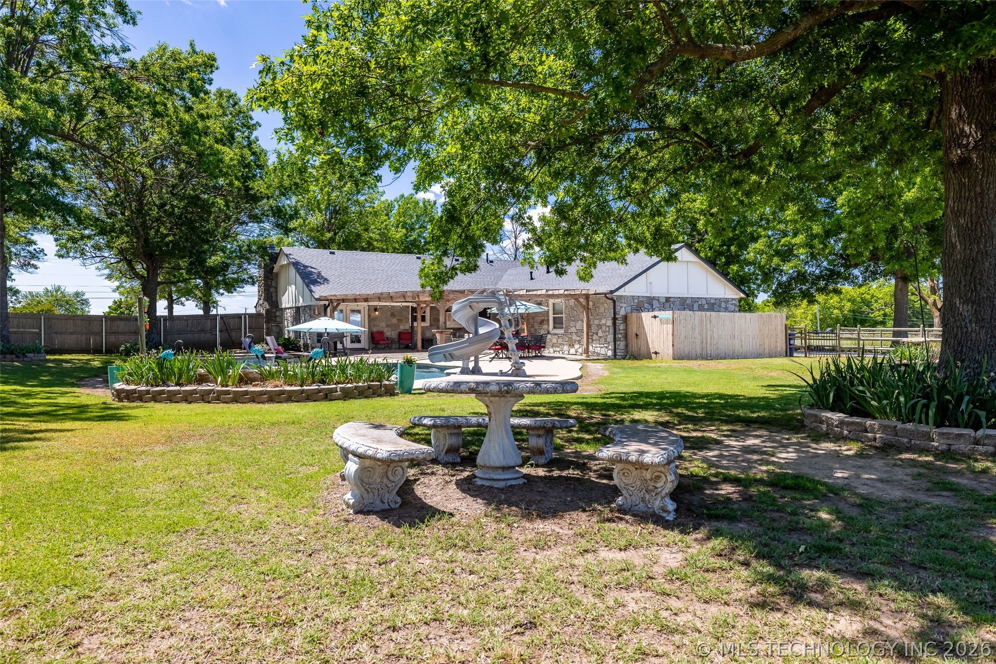 8503 E 136th Street Collinsville OK 74021