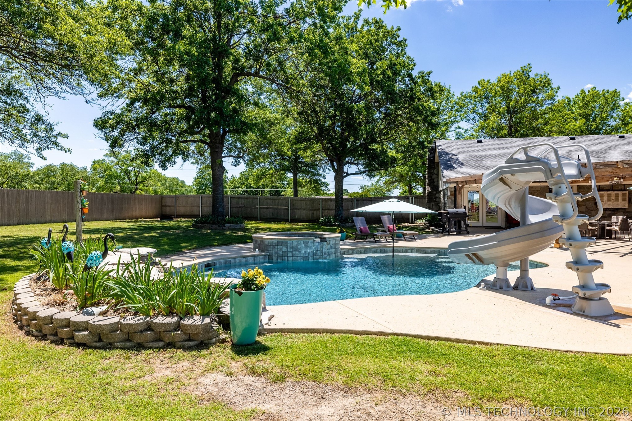 8503 E 136th Street Collinsville OK 74021