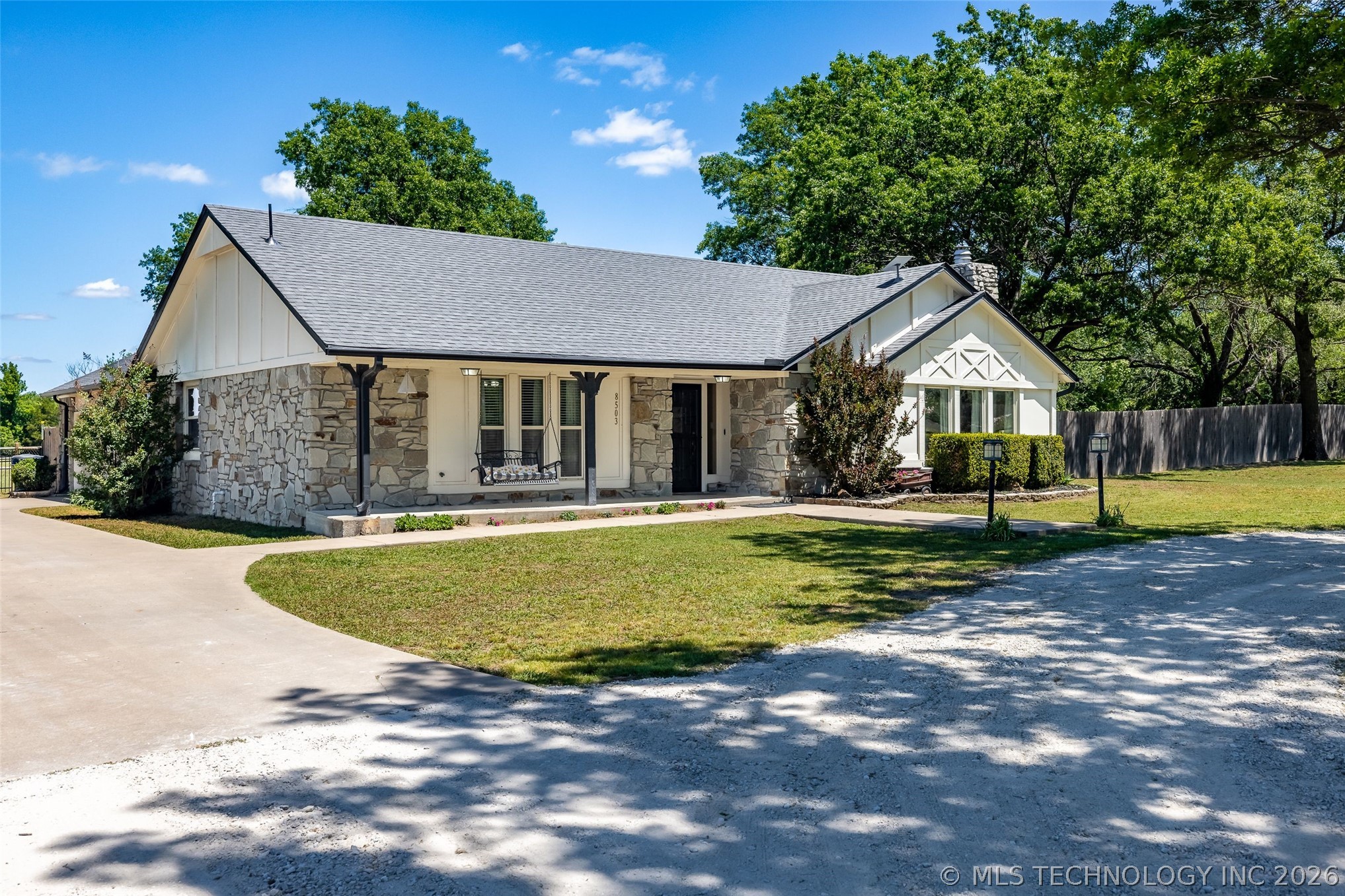 8503 E 136th Street Collinsville OK 74021
