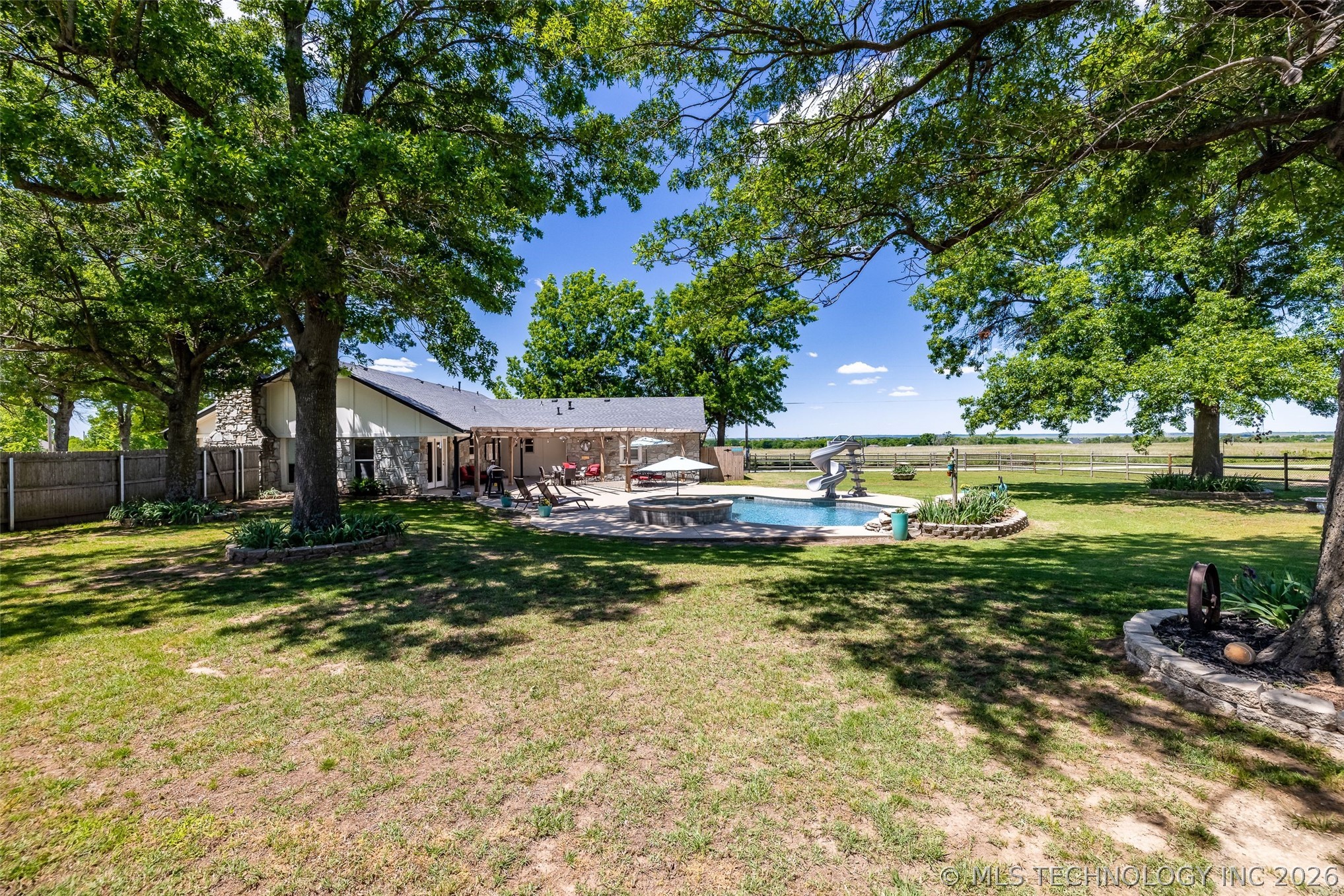 8503 E 136th Street Collinsville OK 74021