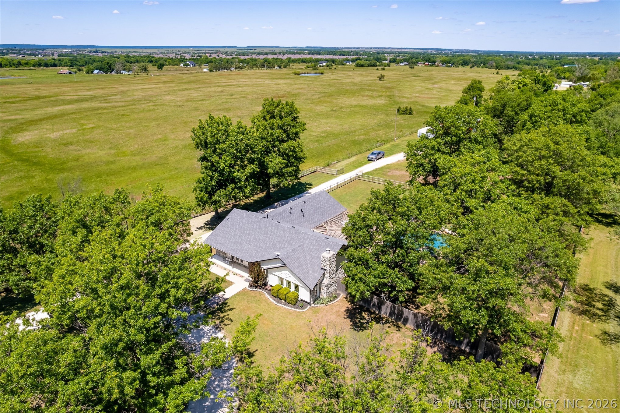 8503 E 136th Street Collinsville OK 74021