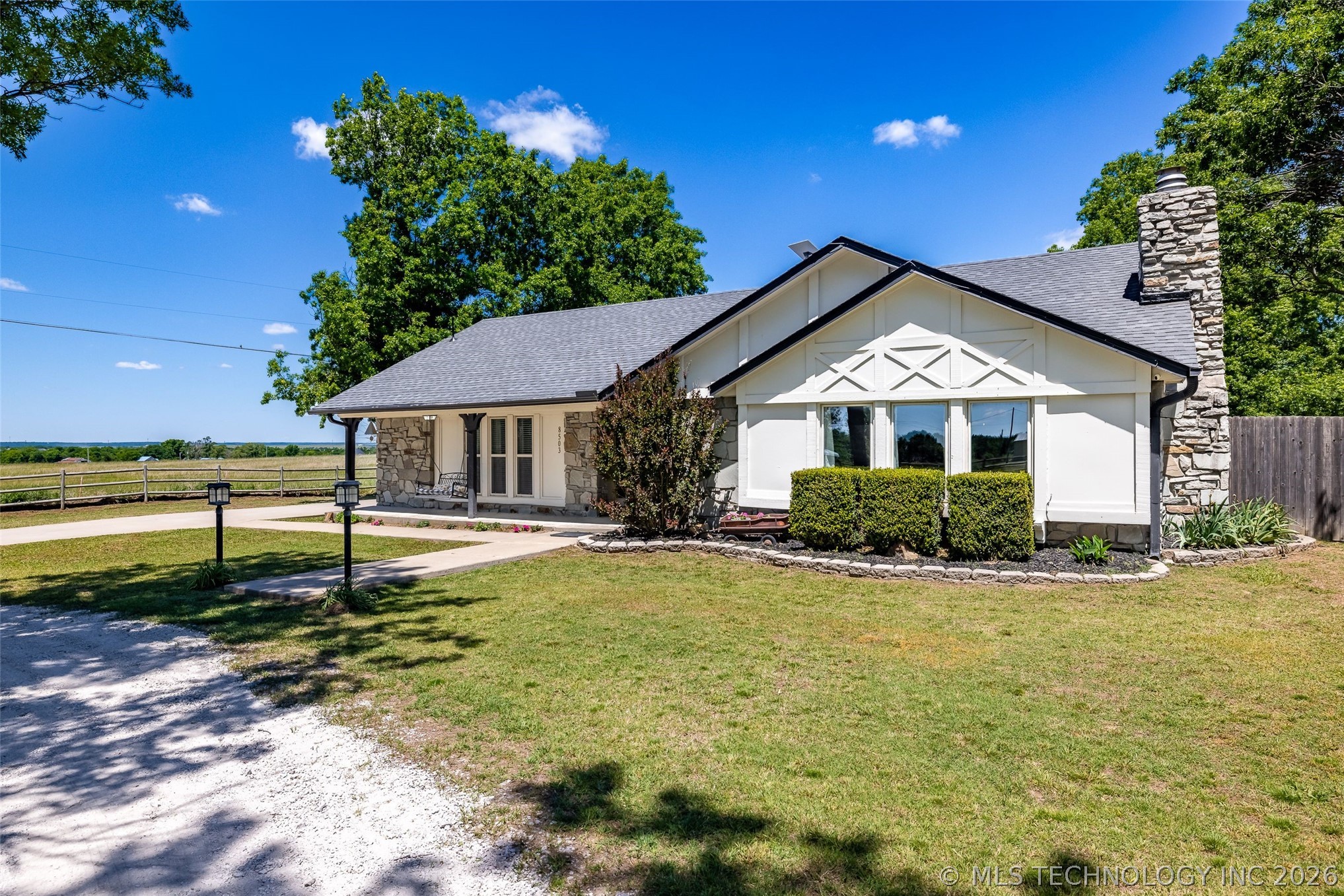 8503 E 136th Street Collinsville OK 74021