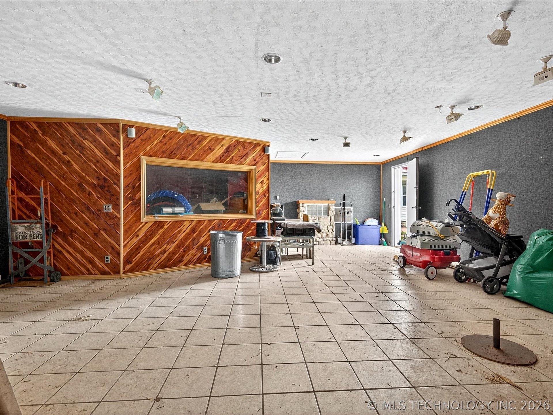 396950 W 1300 Road Dewey OK 74029
