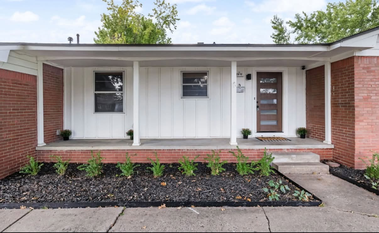 266 S 102nd East Avenue Tulsa OK 74128