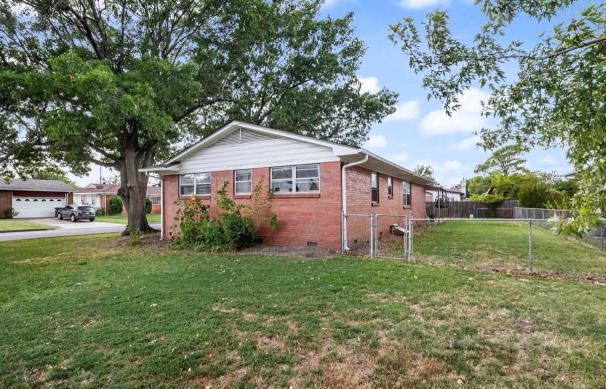 266 S 102nd East Avenue Tulsa OK 74128