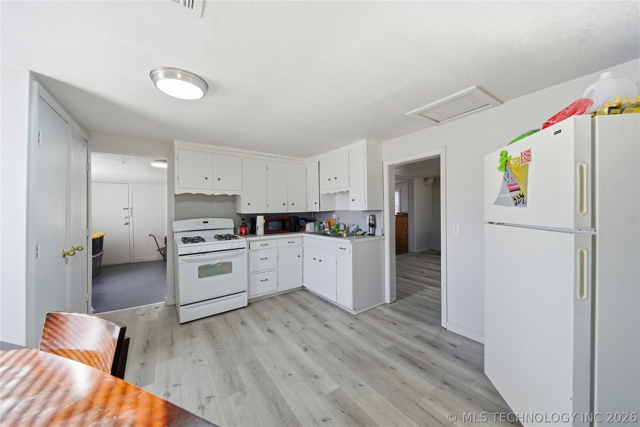 610 N Grant Avenue Sand Springs OK 74063