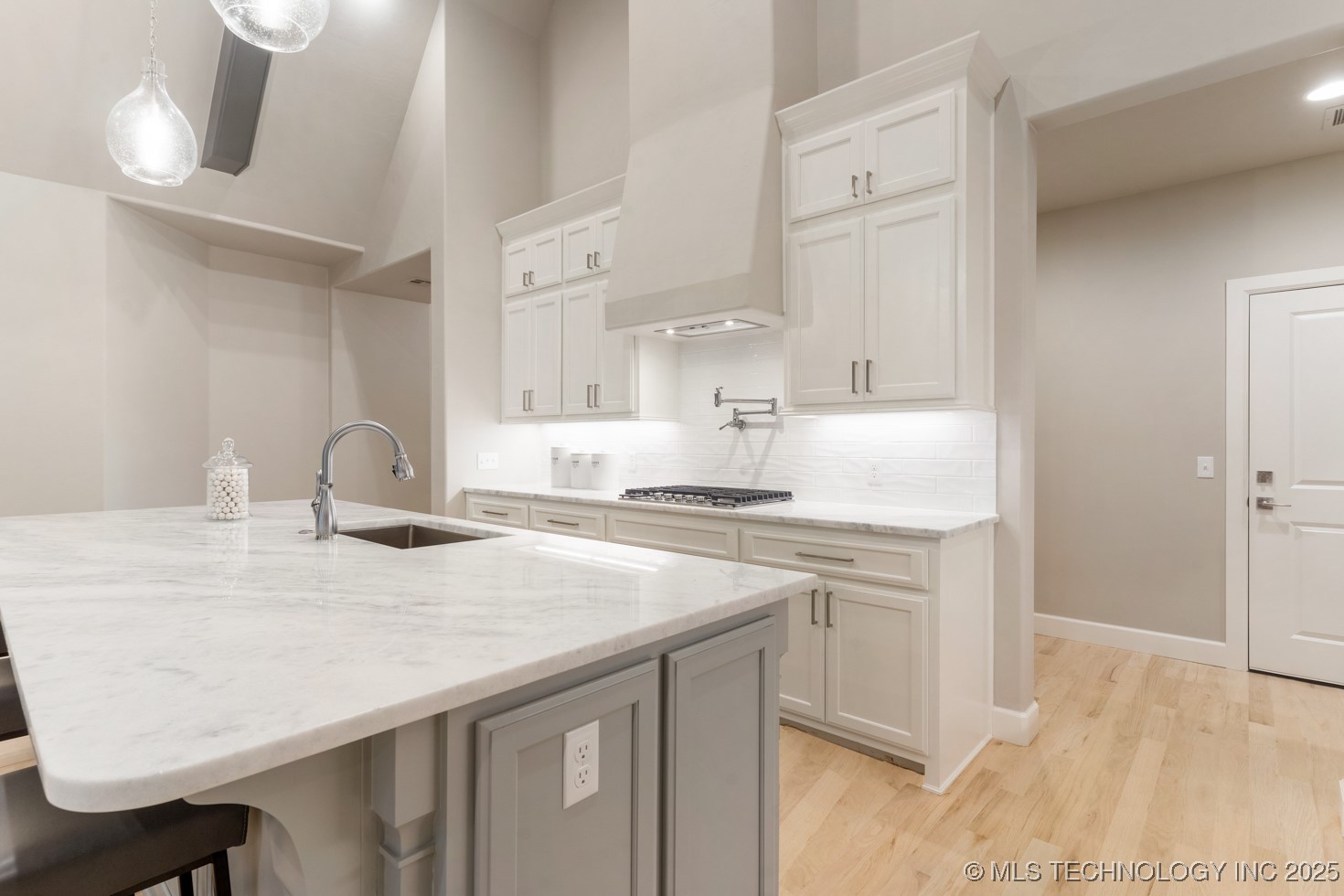 2708 W Van Buren Court Broken Arrow OK 74011