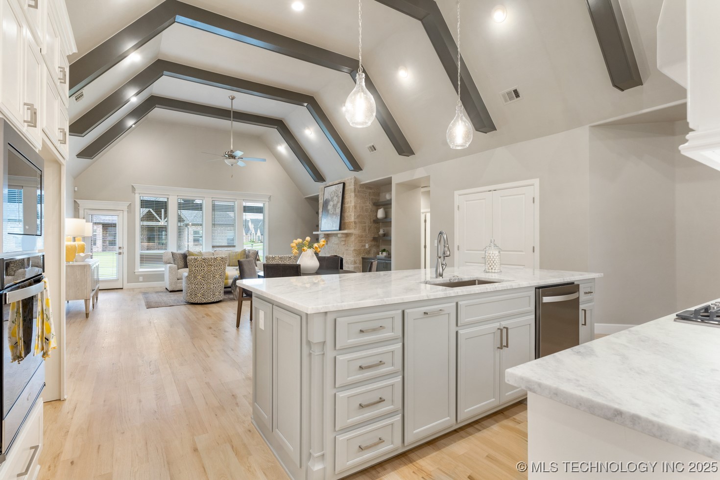 2708 W Van Buren Court Broken Arrow OK 74011