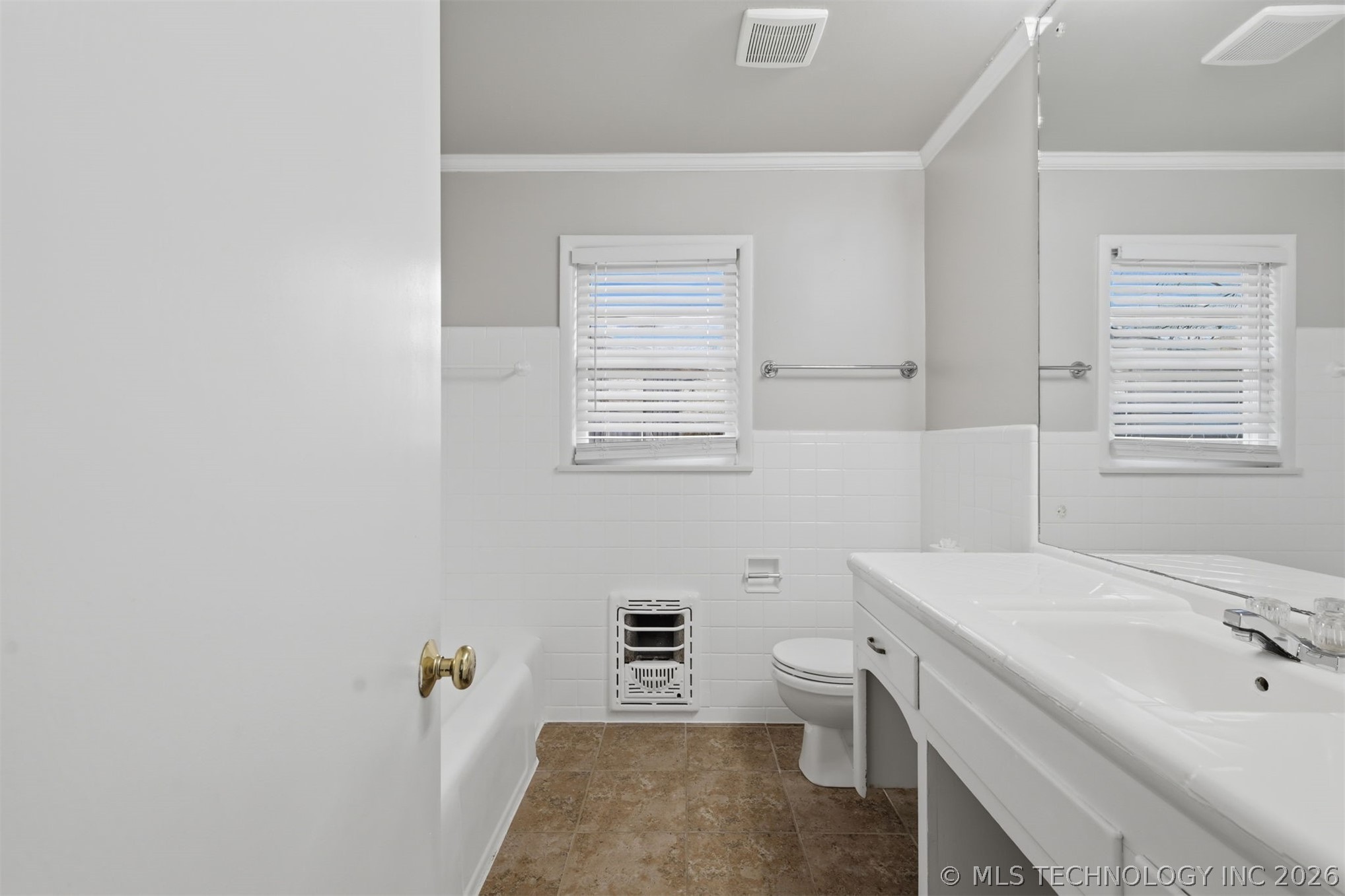 4635 E 37th Place Tulsa OK 74135