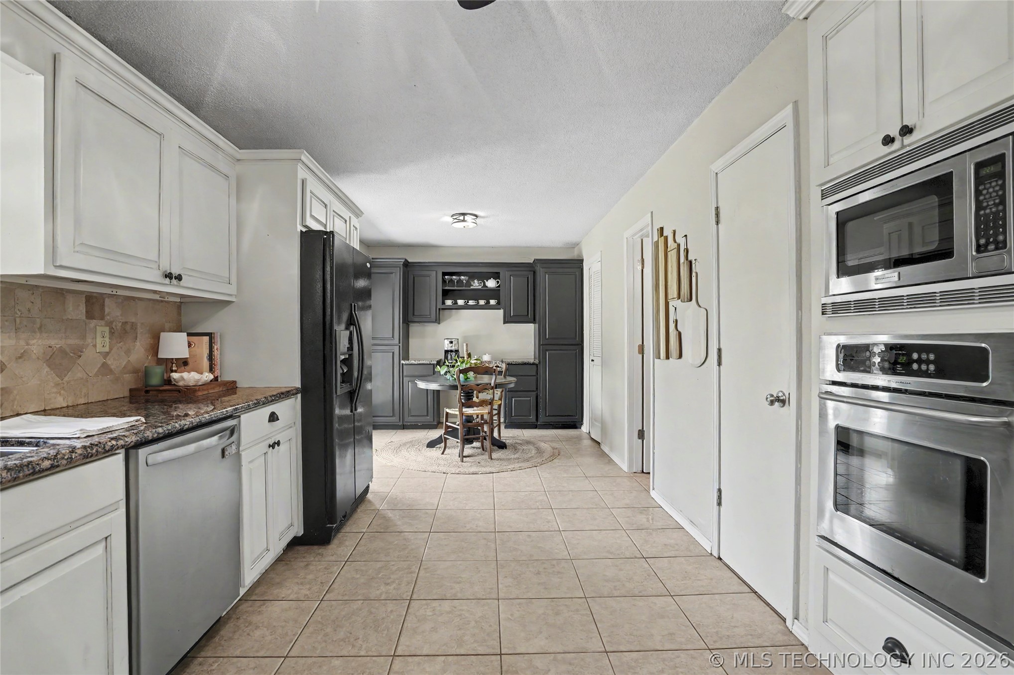 5733 E 97th Place Tulsa OK 74137
