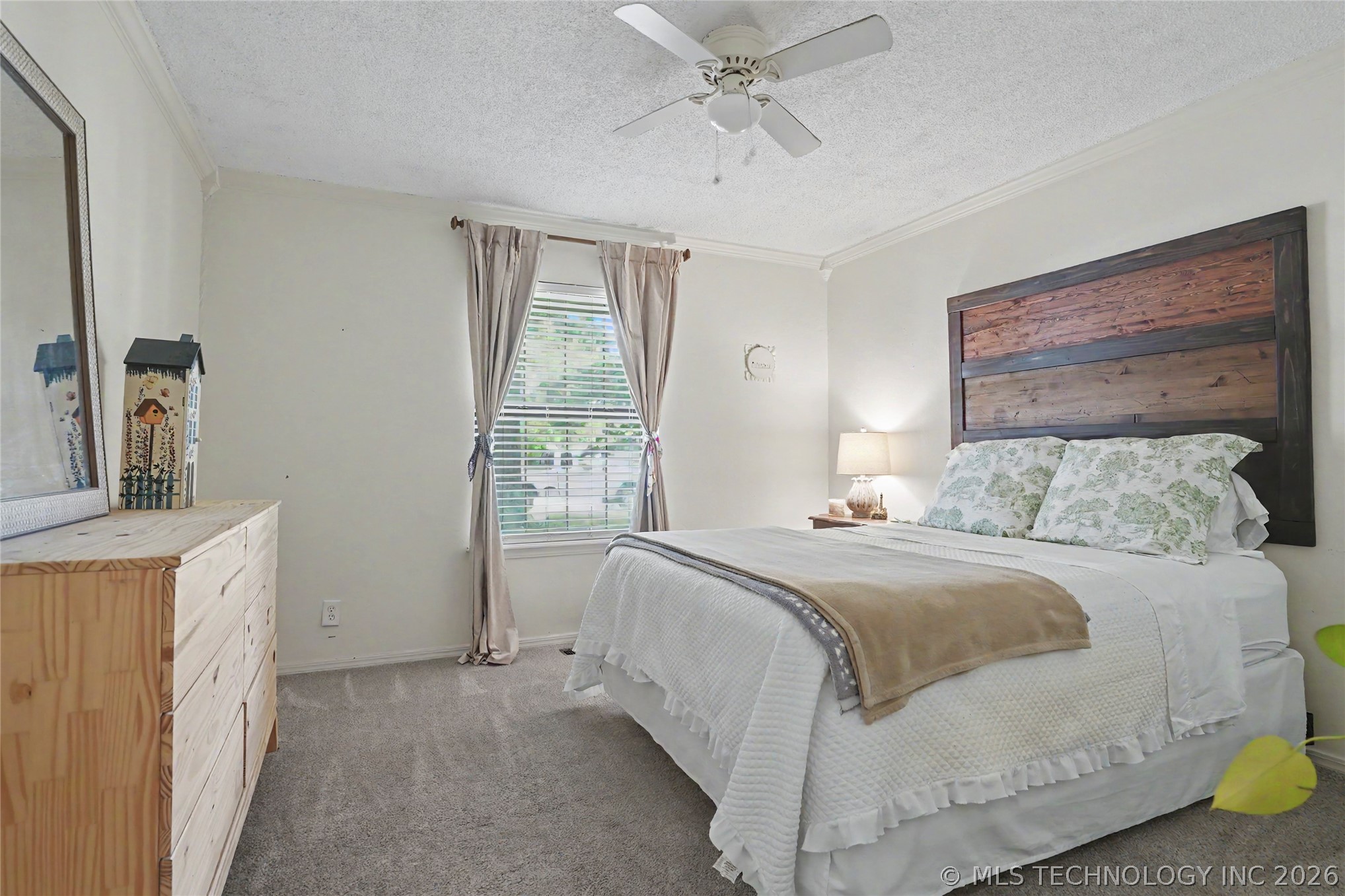 5733 E 97th Place Tulsa OK 74137