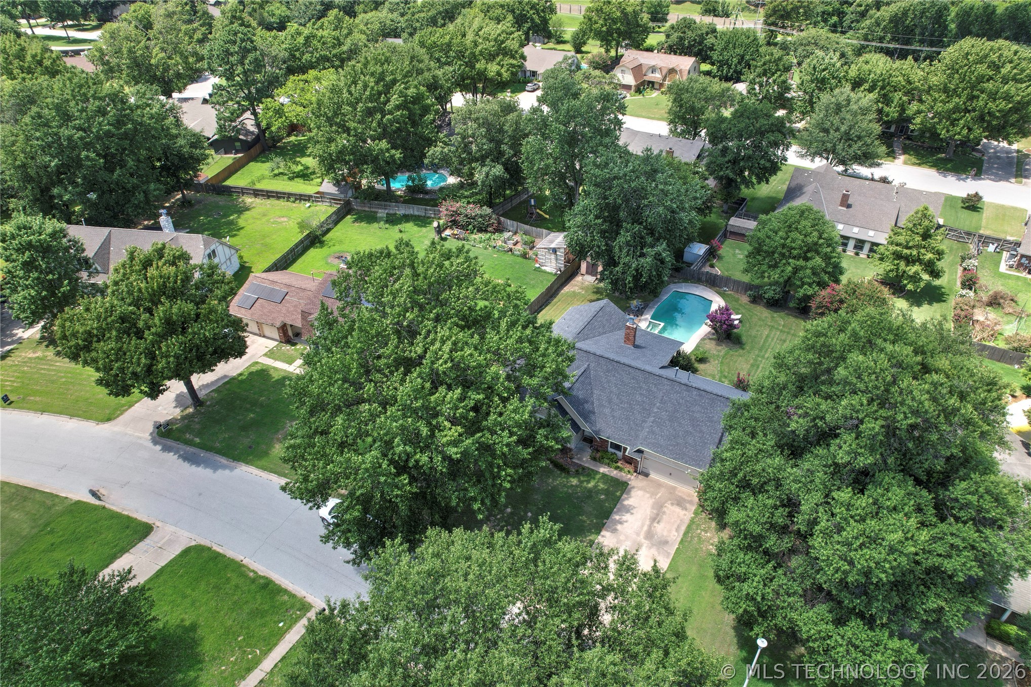 5733 E 97th Place Tulsa OK 74137