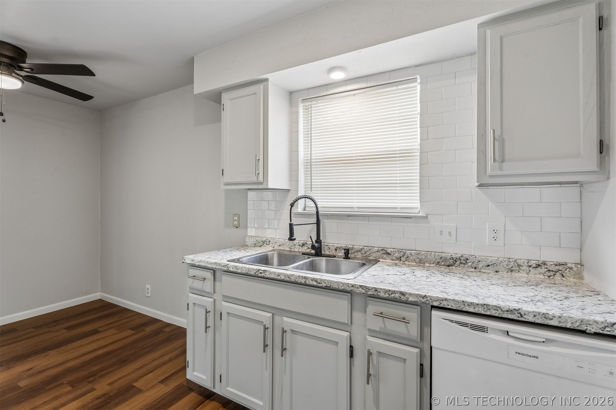 3634 S 106th Place E Tulsa OK 74146