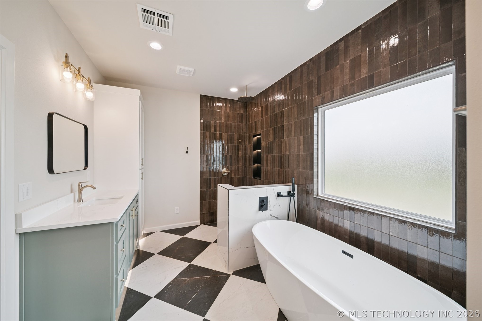 08598 E 480 Road Claremore OK 74019