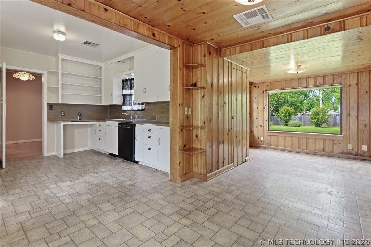 3250 S Fulton Avenue Tulsa OK 74135