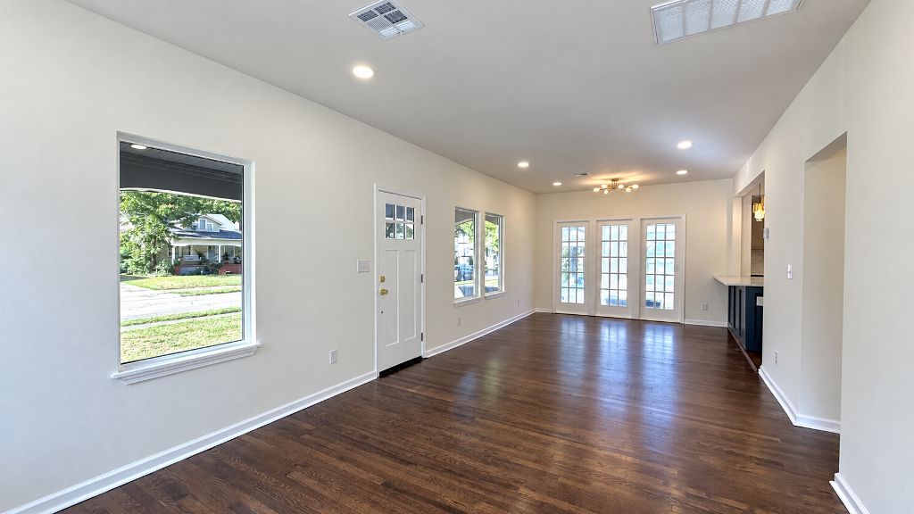 2239 E 8th Street Tulsa OK 74104