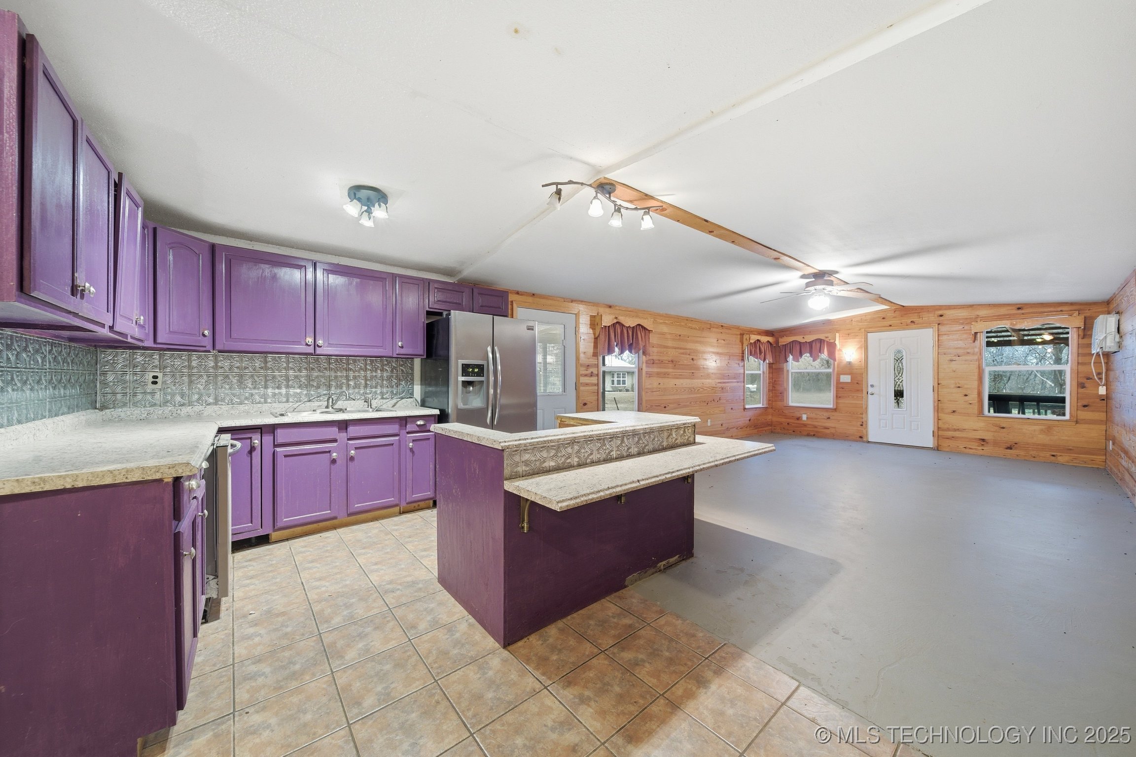 133 SW 650 Road Chouteau OK 74337