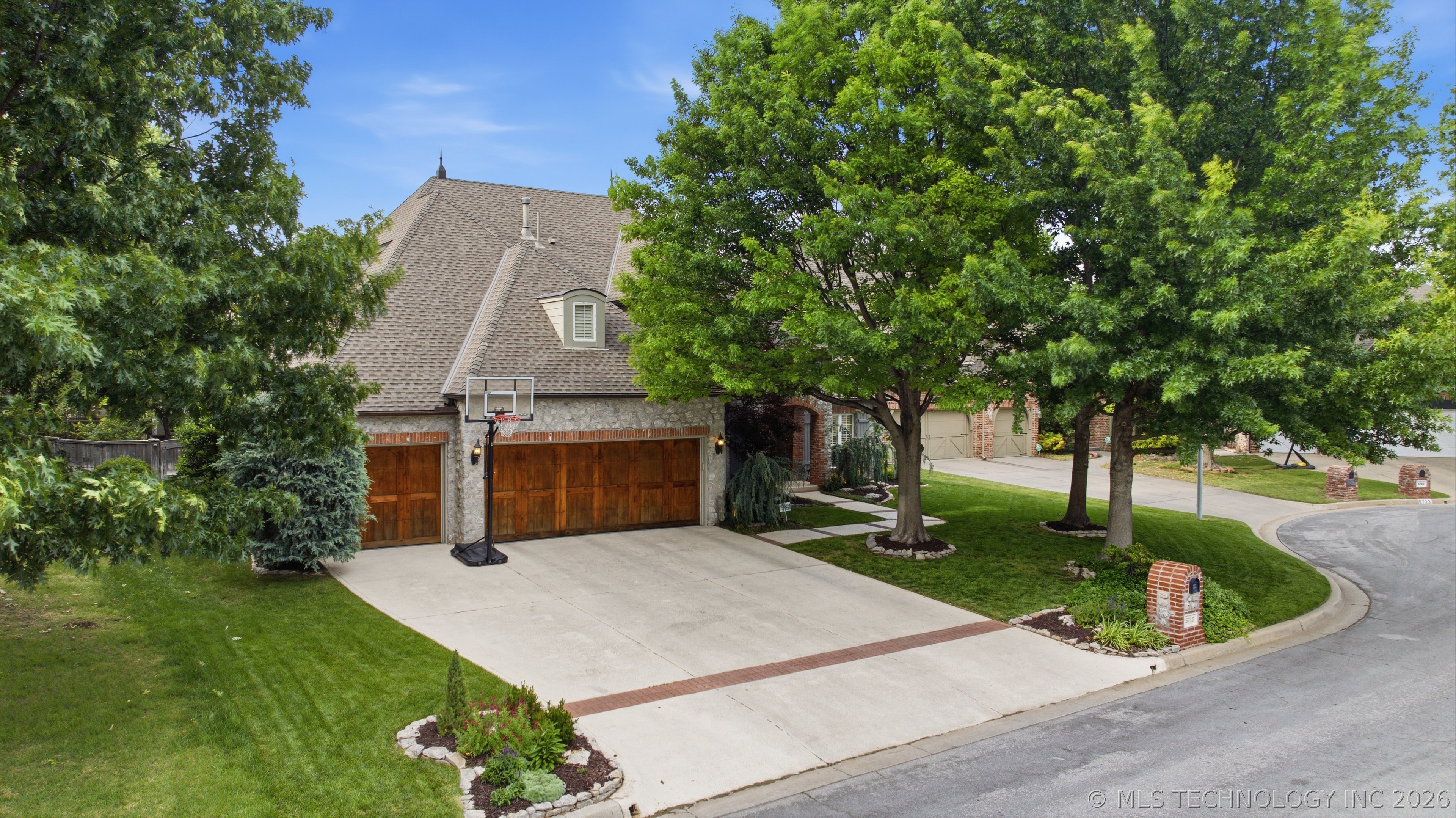 5715 E 109th Street Tulsa OK 74137
