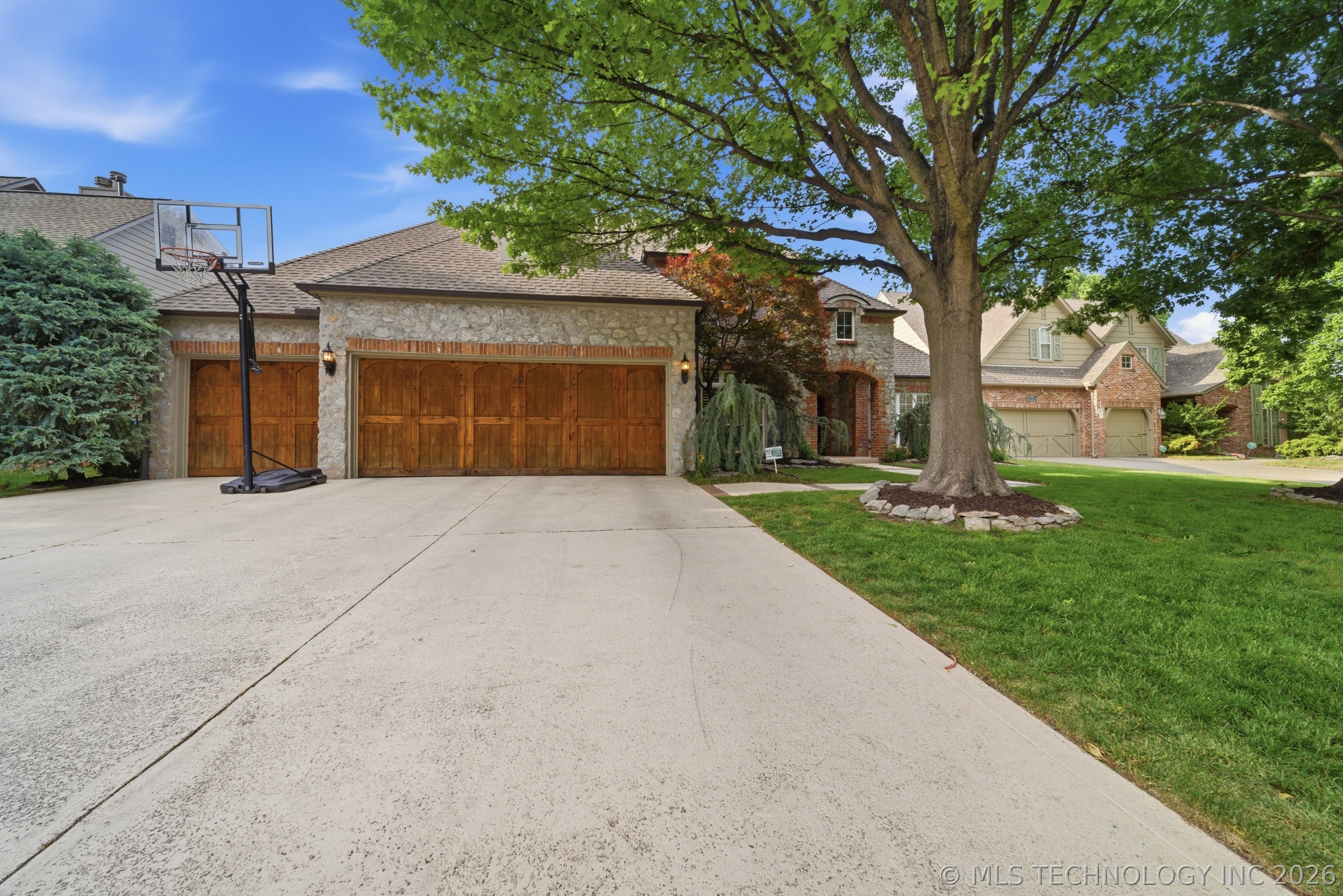 5715 E 109th Street Tulsa OK 74137