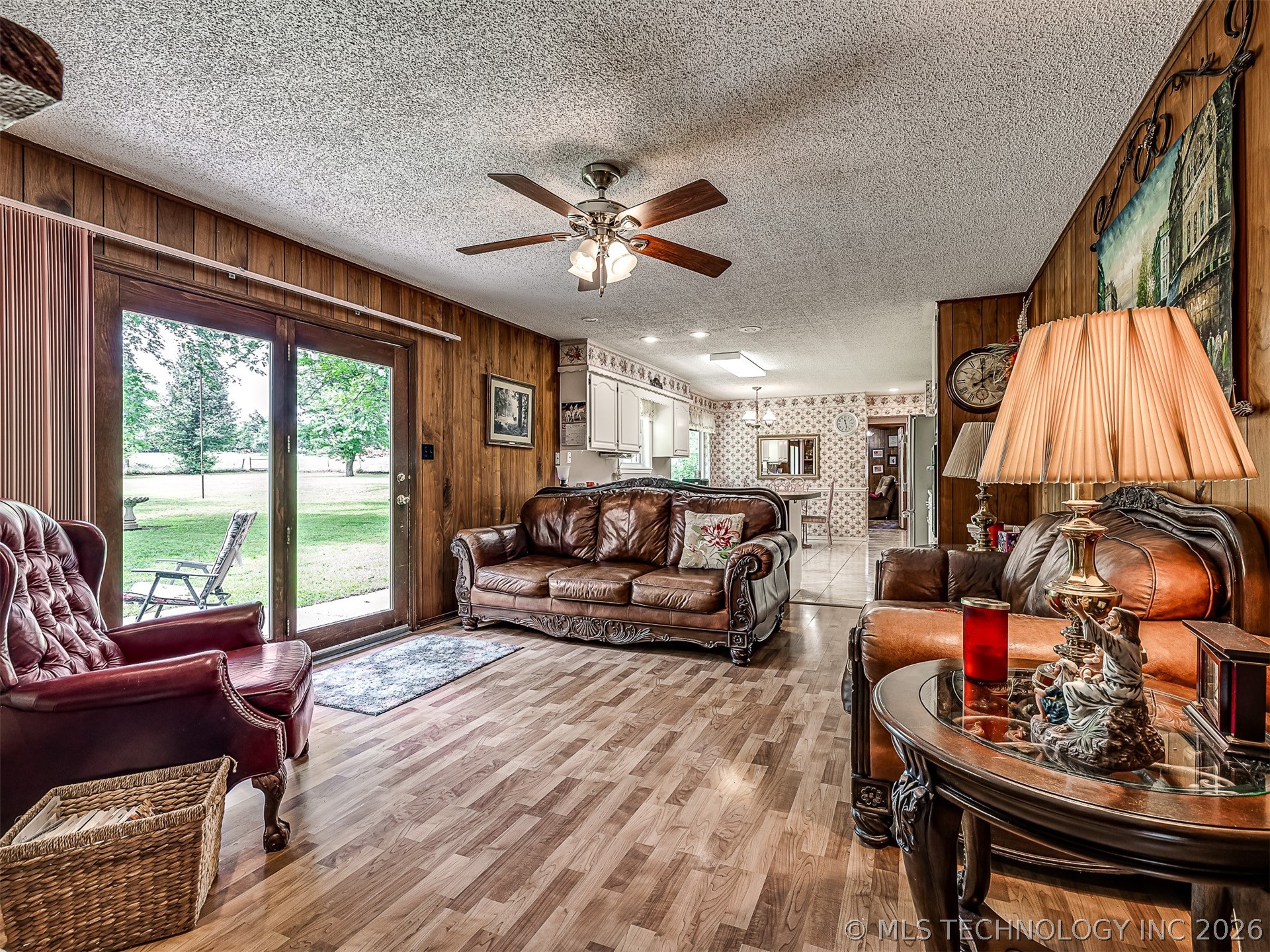 315 W Rogers Street Oilton OK 74052