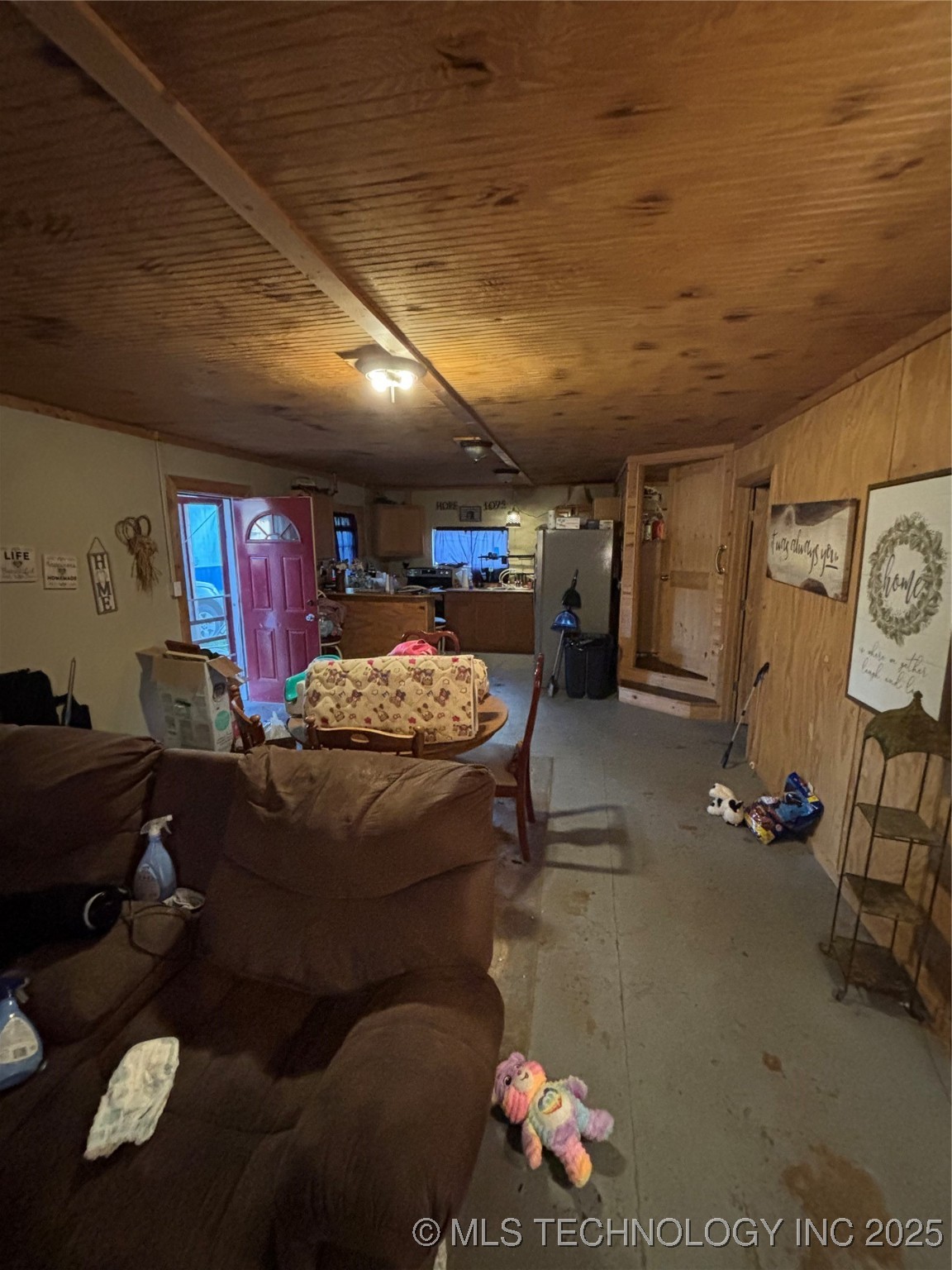 527 SW 2nd Street Adair OK 74330