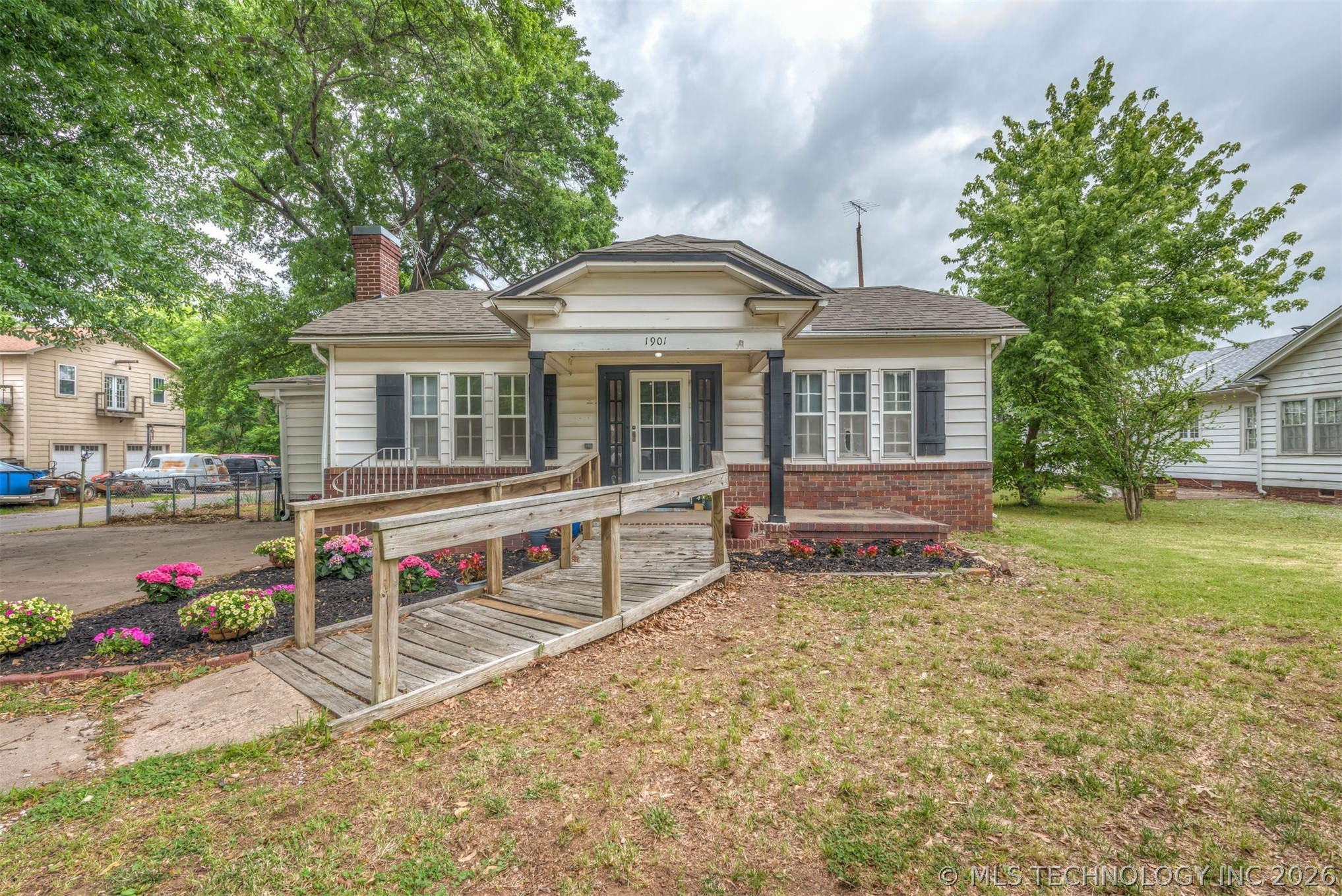 1901 E 9th Street Okmulgee OK 74447