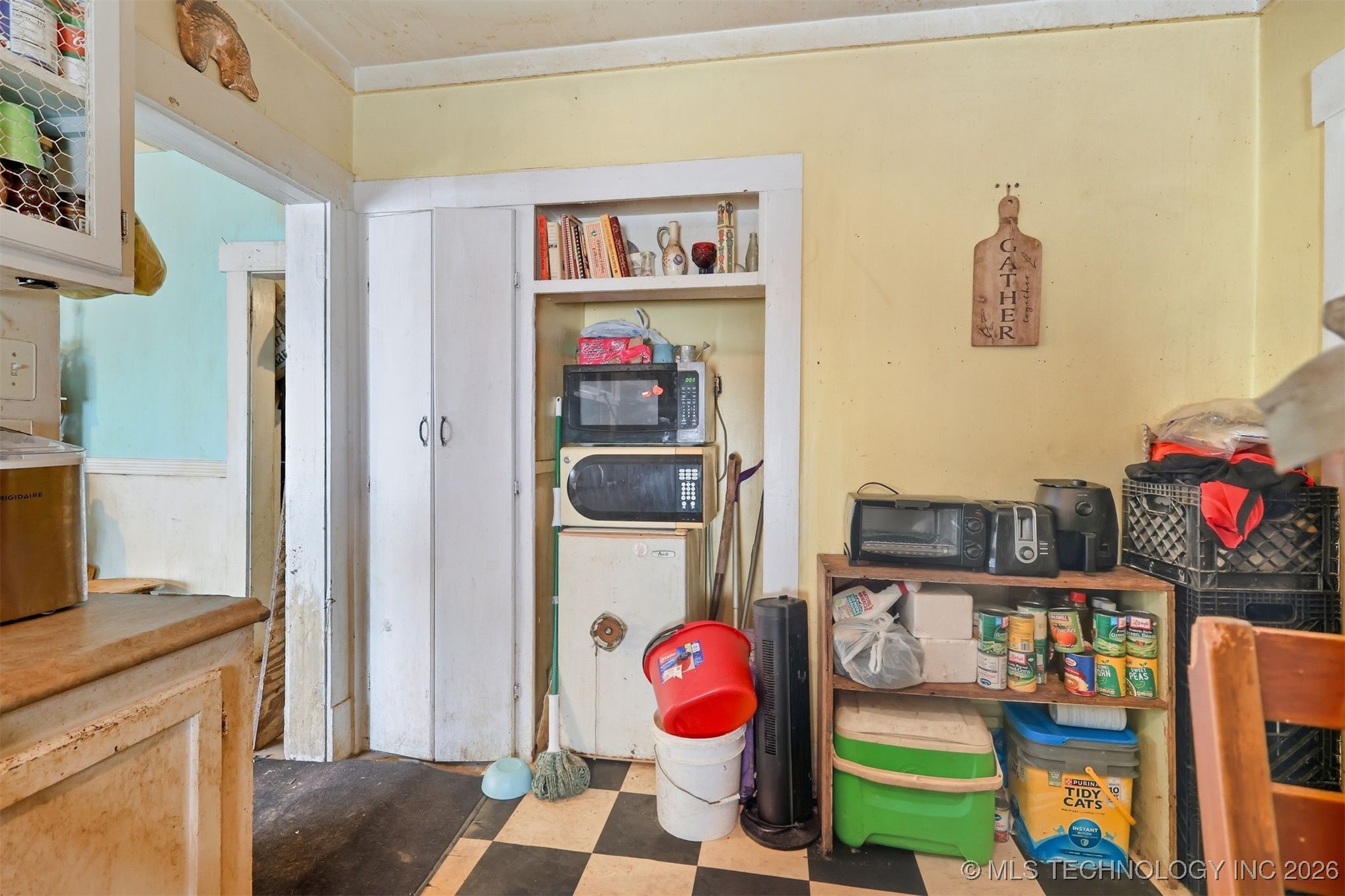 303 W Cummings Street Henryetta OK 74437